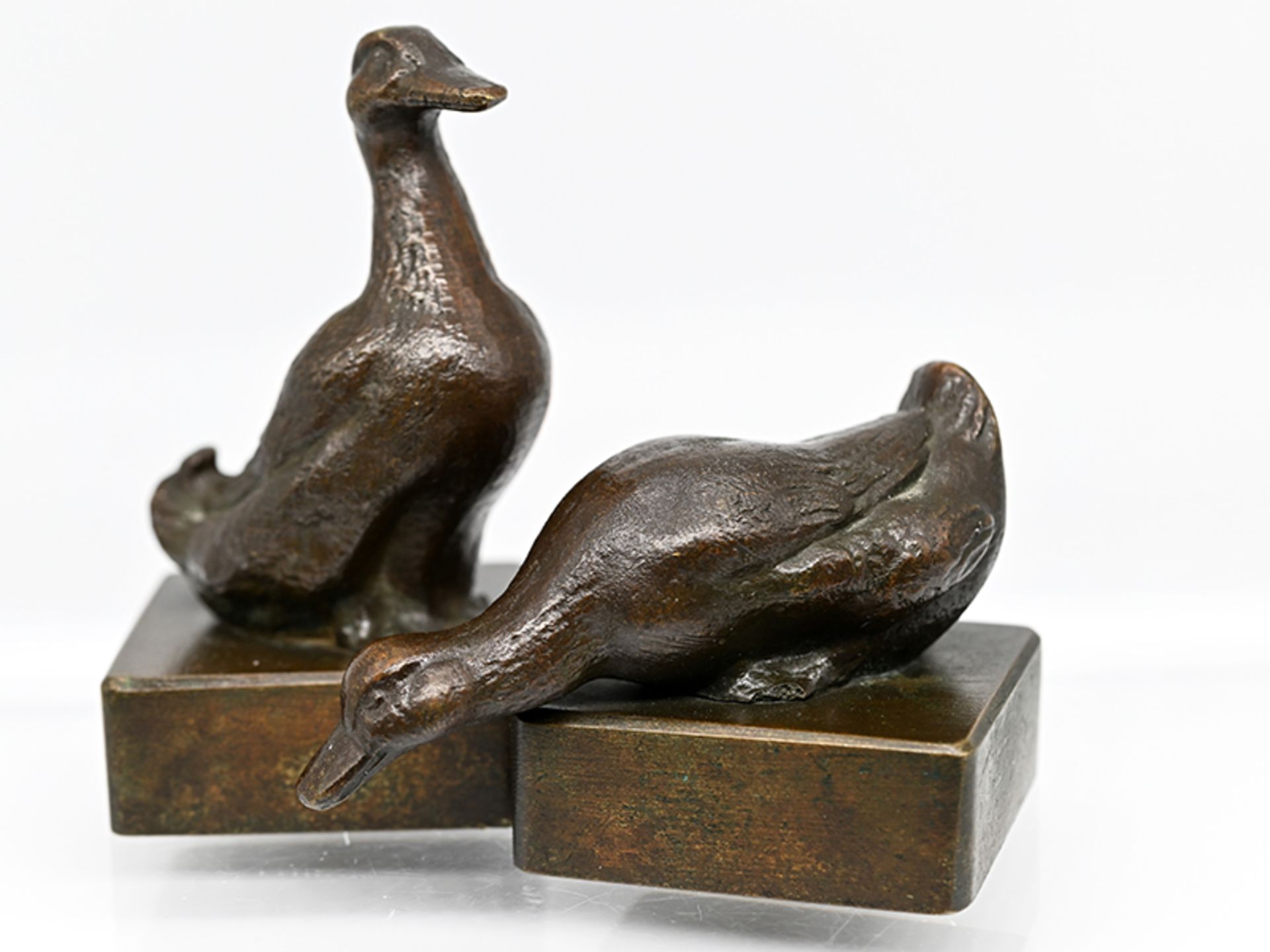 Paar figürliche Kleinbronzen "Enten", 20. Jh. - Bild 5 aus 7