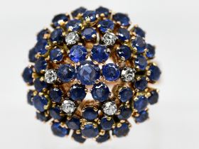 Ring mit kleinen Saphiren und 6 kleinen Achtkant-Diamanten, indische Goldschmiedearbeit, 20. Jh.