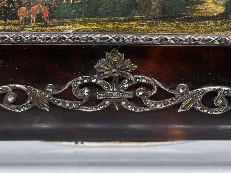 Tischbox mit Silber- und Markasiten-Besatz, wohl Frankreich oder England, 19. Jh. (Marriage). - Image 9 of 11