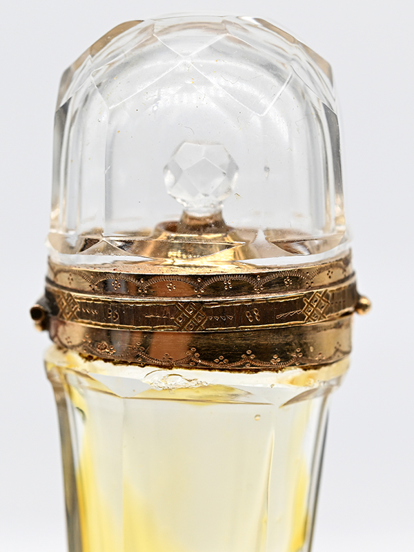 Parfum-Flakon, wohl Paris/Frankreich, 2. Hälfte 18. oder 19. Jh. - Image 2 of 8