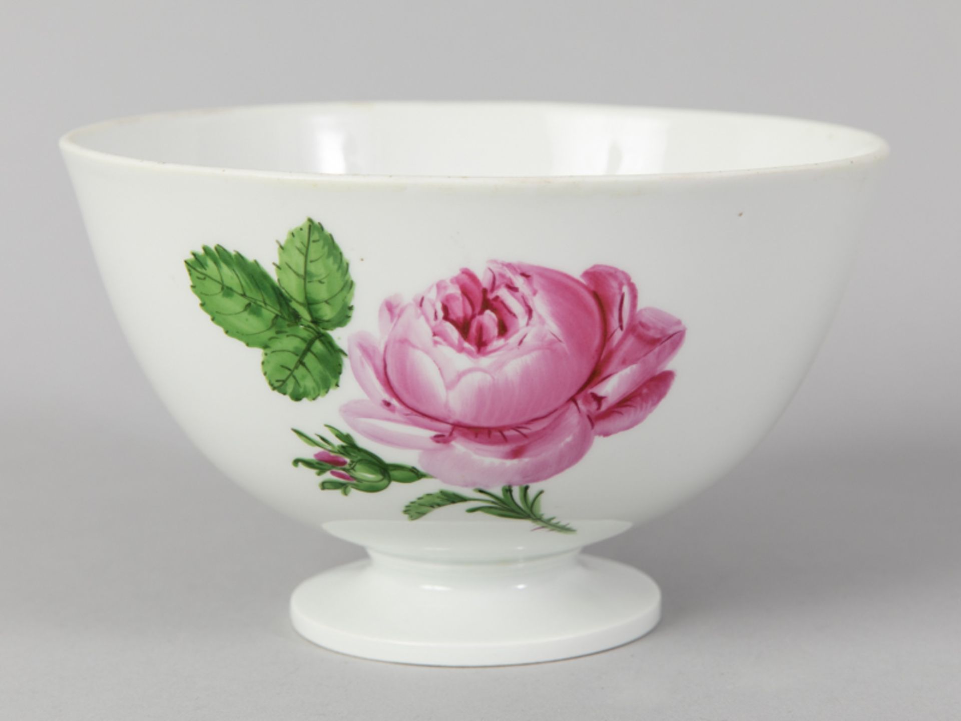 Biedermeier-Schale mit Rosen- und Nelkenmalerei, Meissen, um 1810/15. - Image 2 of 3