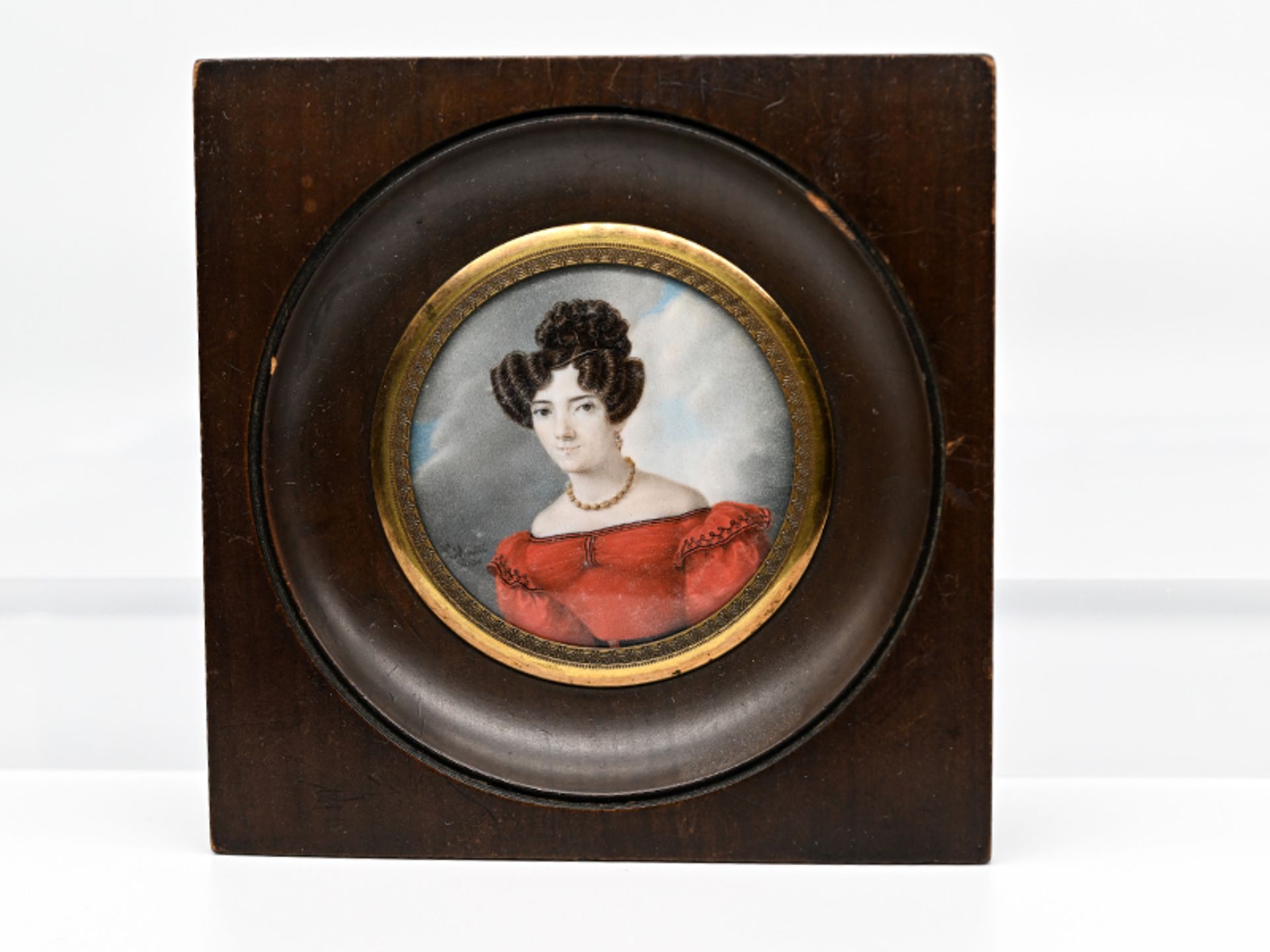 Empire-Miniaturenmalerei "Dame in rotem Kleid", wohl Italien, um 1820.