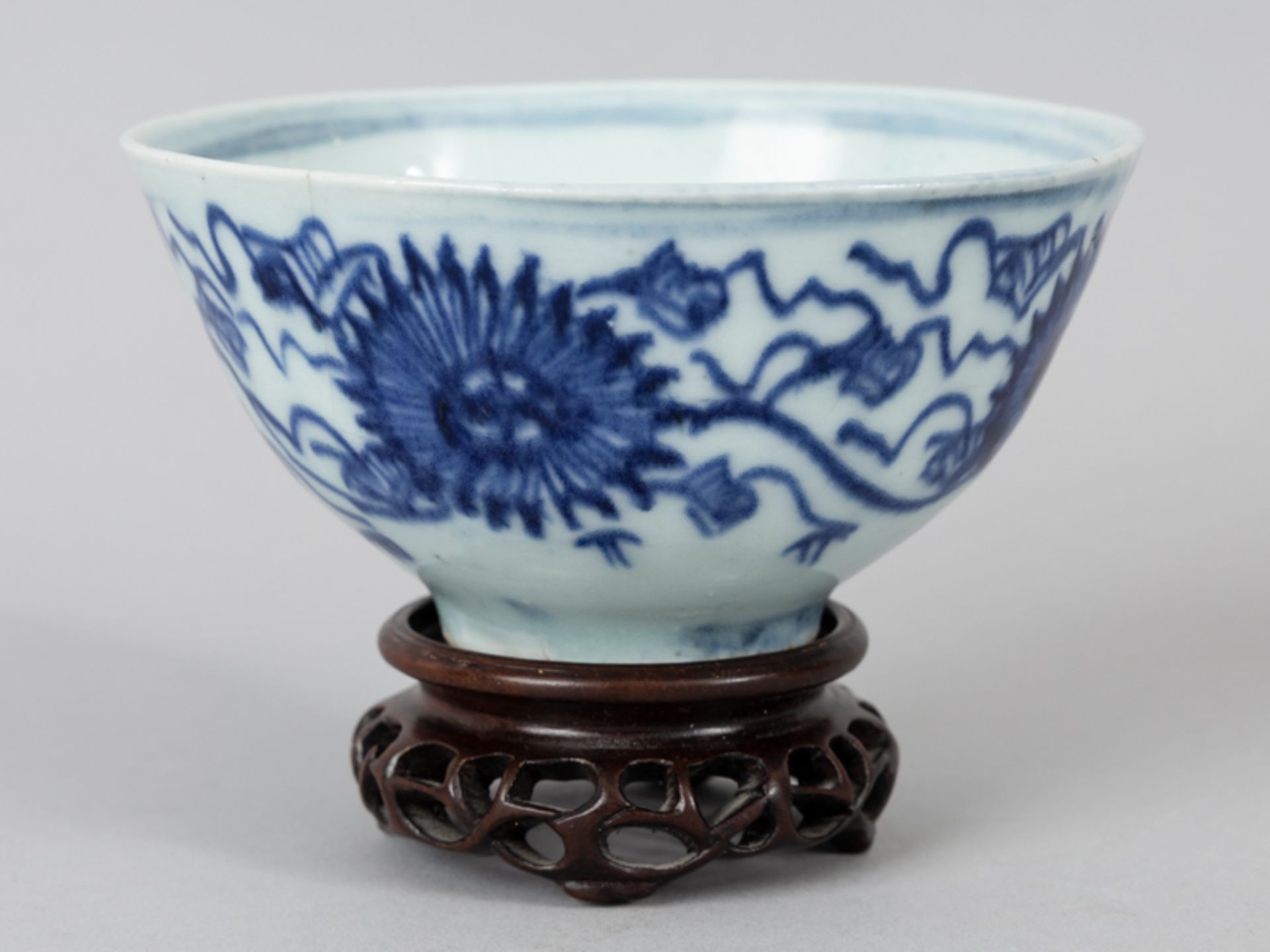 Kleine Schale / Kumme / Teeschale, China, wohl Qing-Dynastie, 18. Jh. - Image 6 of 6