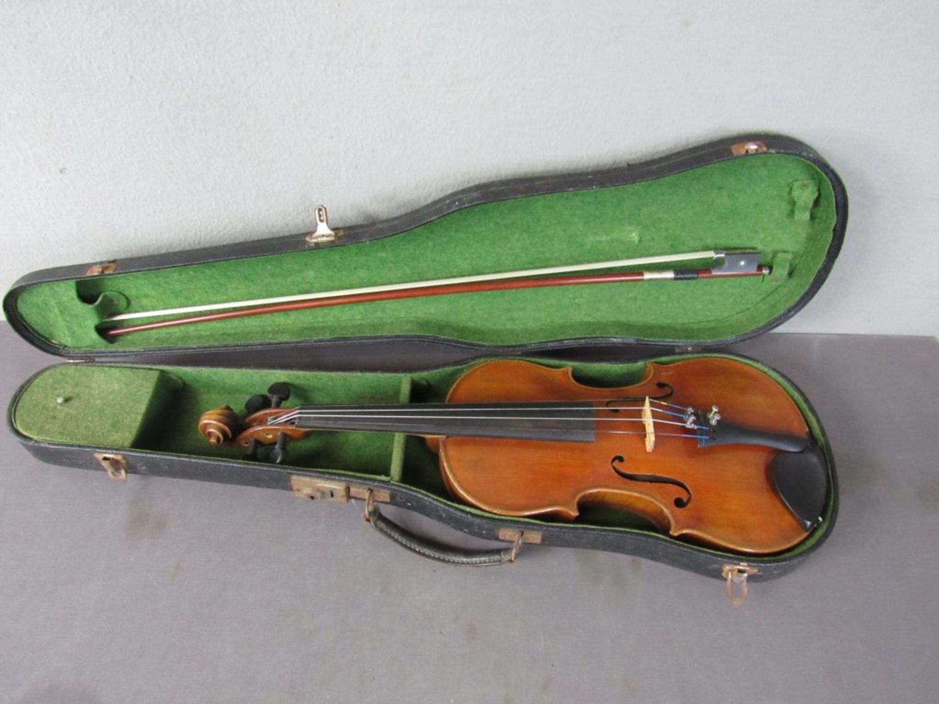 Geige mit Bogen im - Image 2 of 10