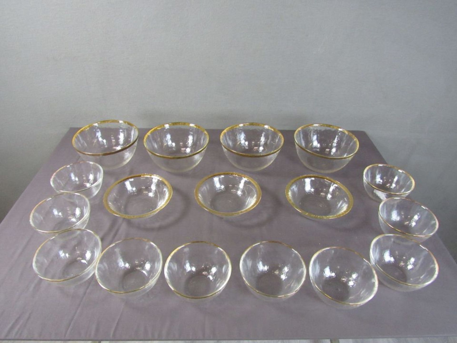 Glasschalen schwer mit Goldrand - Image 2 of 8