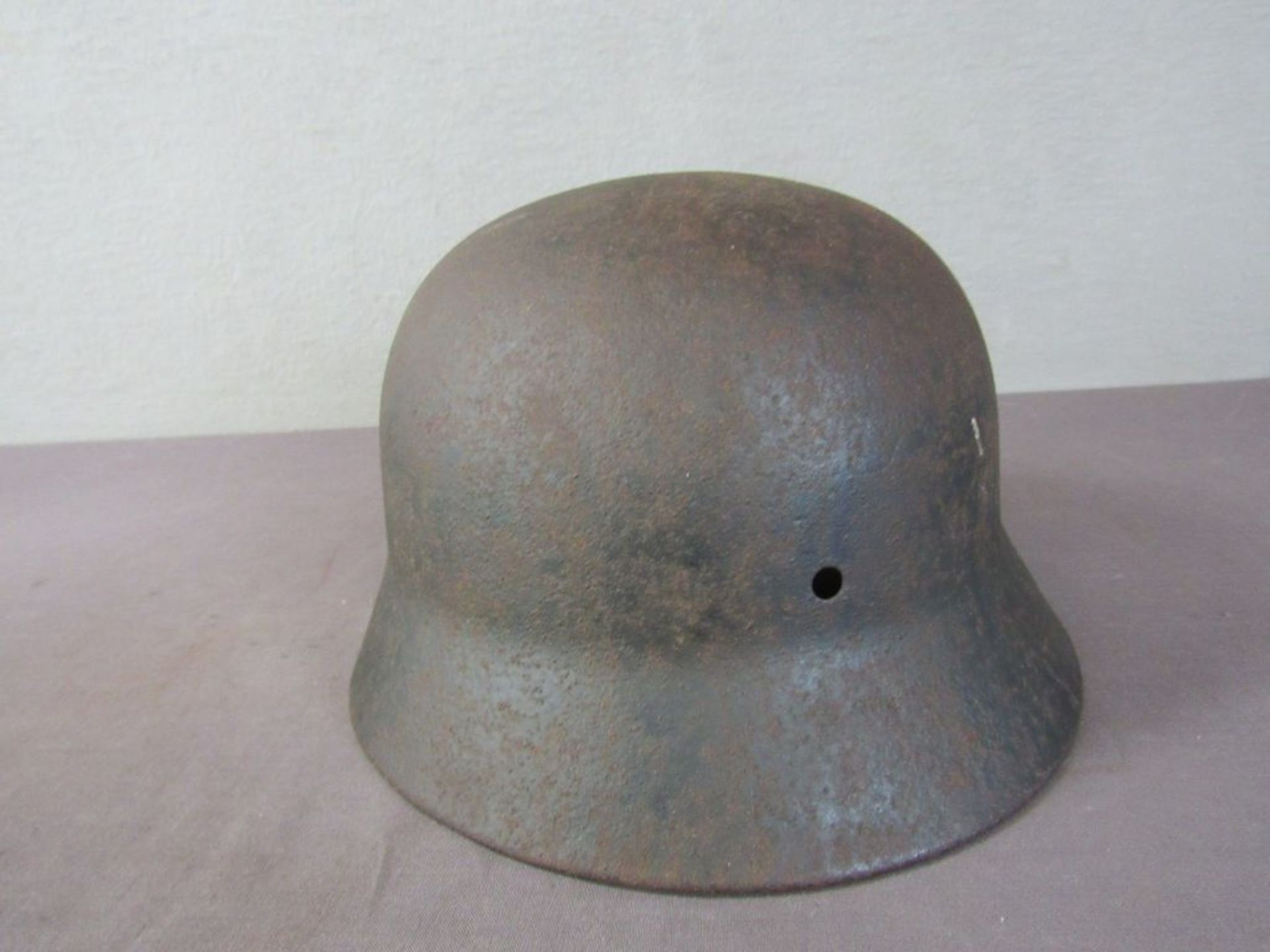 Stahlhelm SS mit Decals Scheunenfund - Bild 7 aus 10