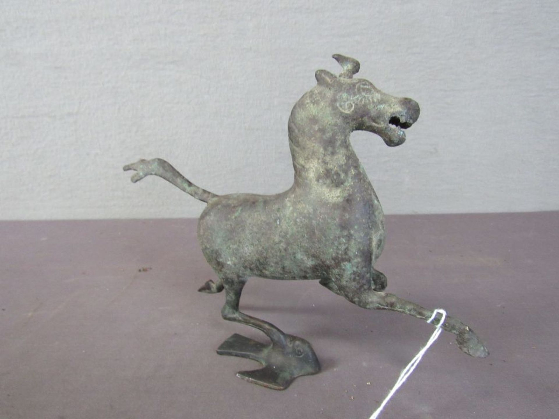 Pferdeskulptur wohl Bronze China - Bild 3 aus 5