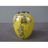 Antike Vase asiatisch signiert