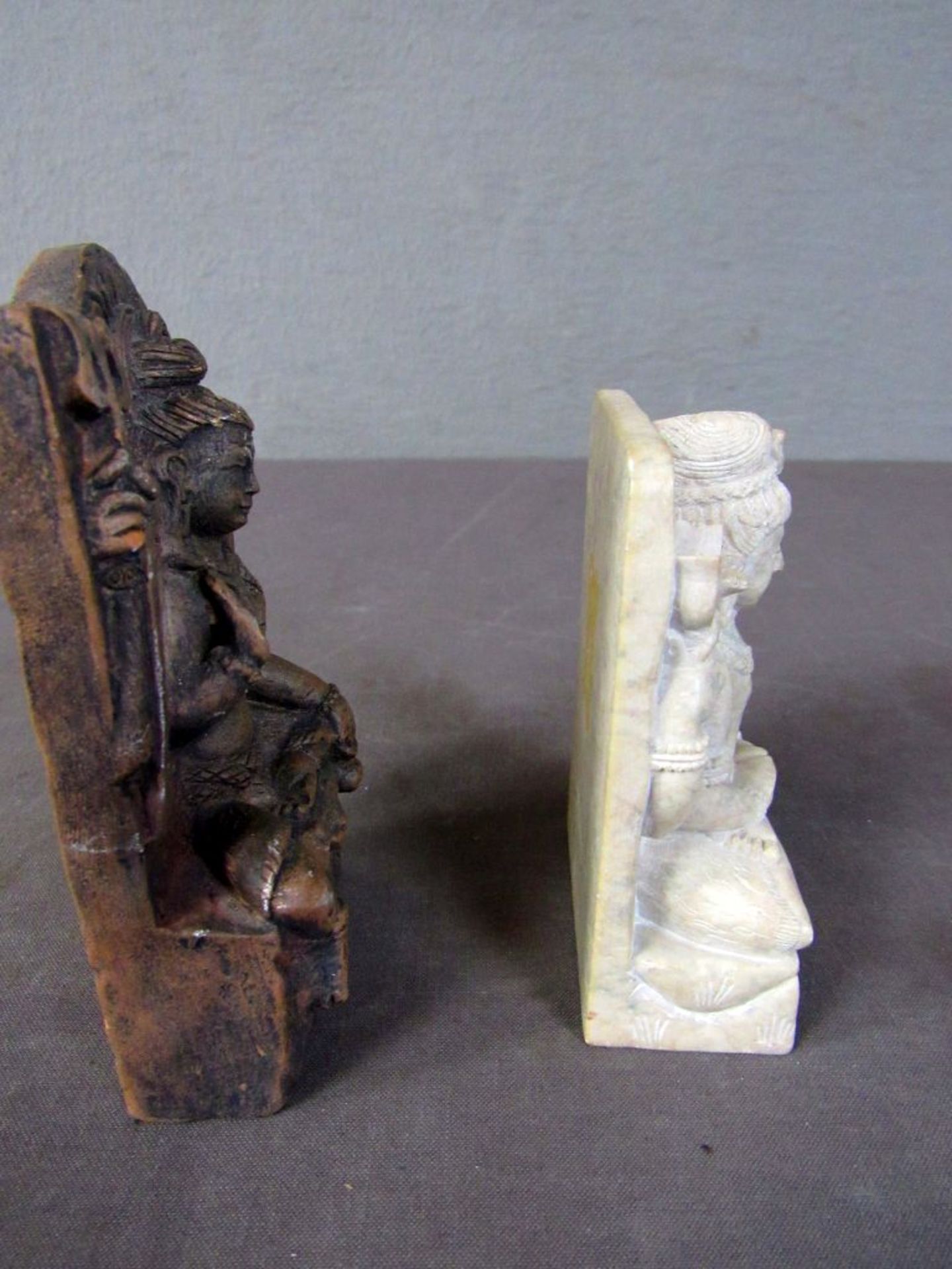 Zwei antike hinduistische Gottheiten - Bild 4 aus 6