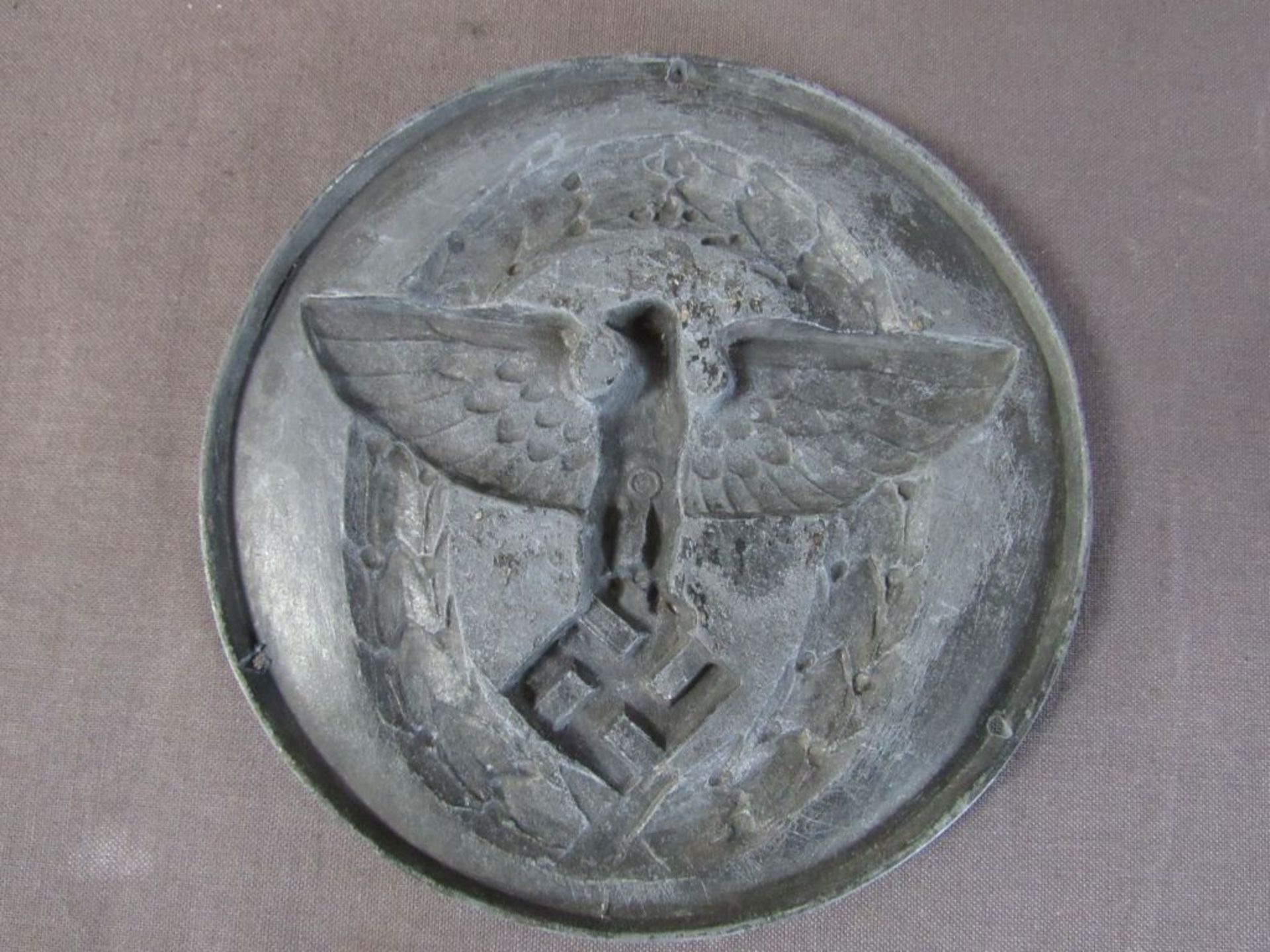 Metallrelief Schutzpolizei - Image 6 of 7