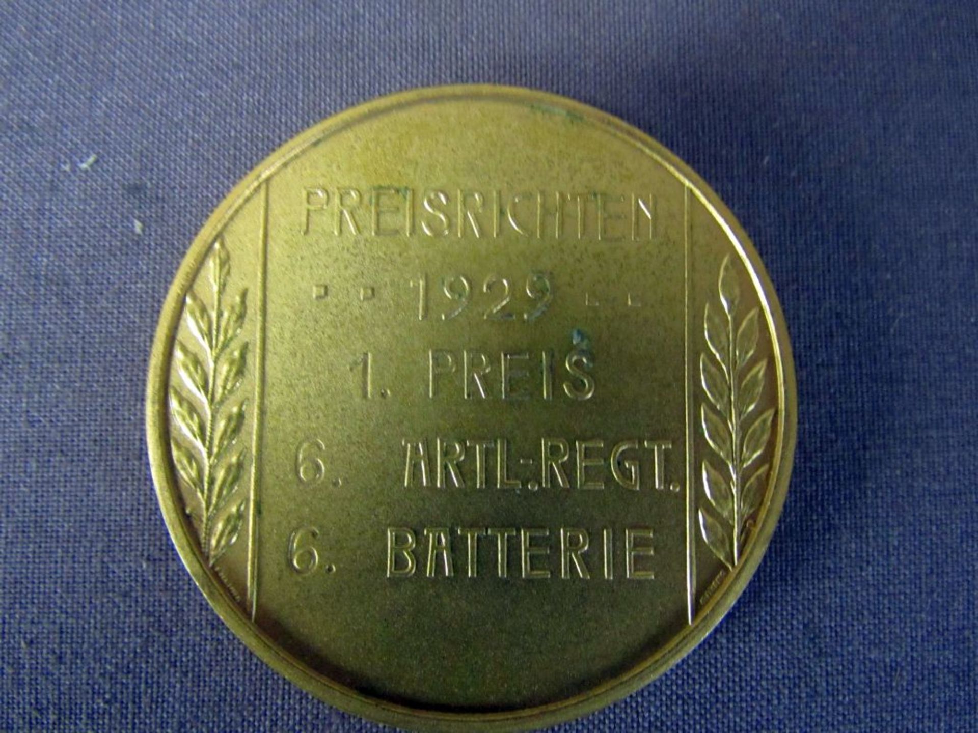 Orden Abzeichen 3. Reich Medaille - Image 7 of 8