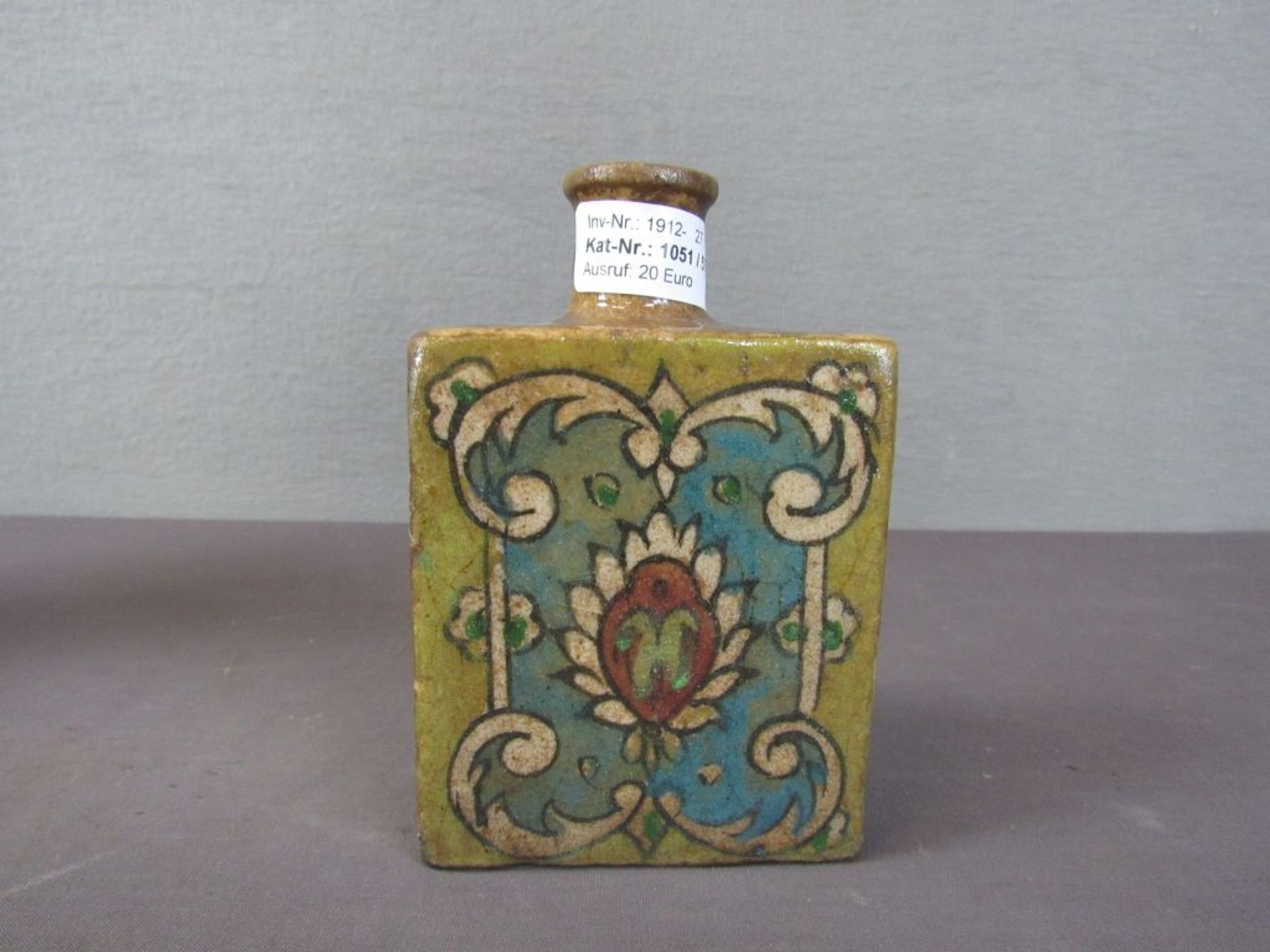 Antike persische Flaschenvase Fayence