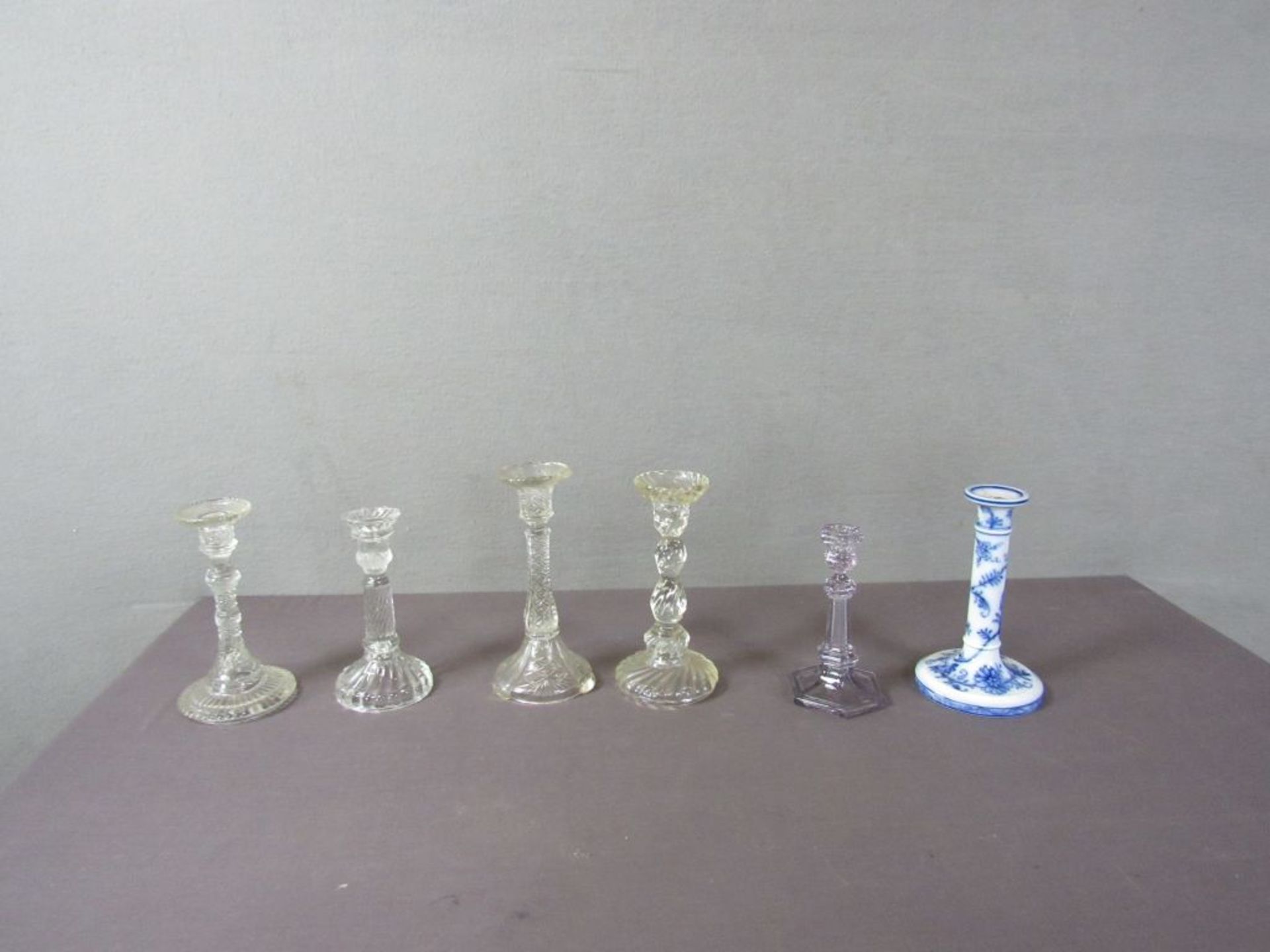 5 alte Pressglas Kerzenständer 1x