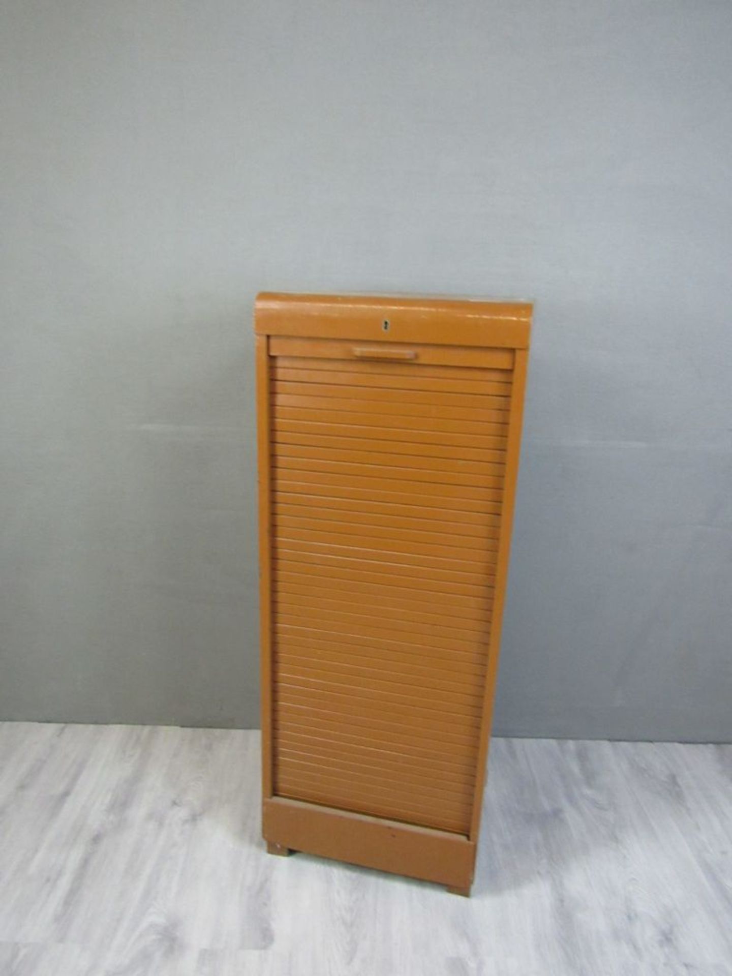 Art Deko Rollladenschrank 44x117x36