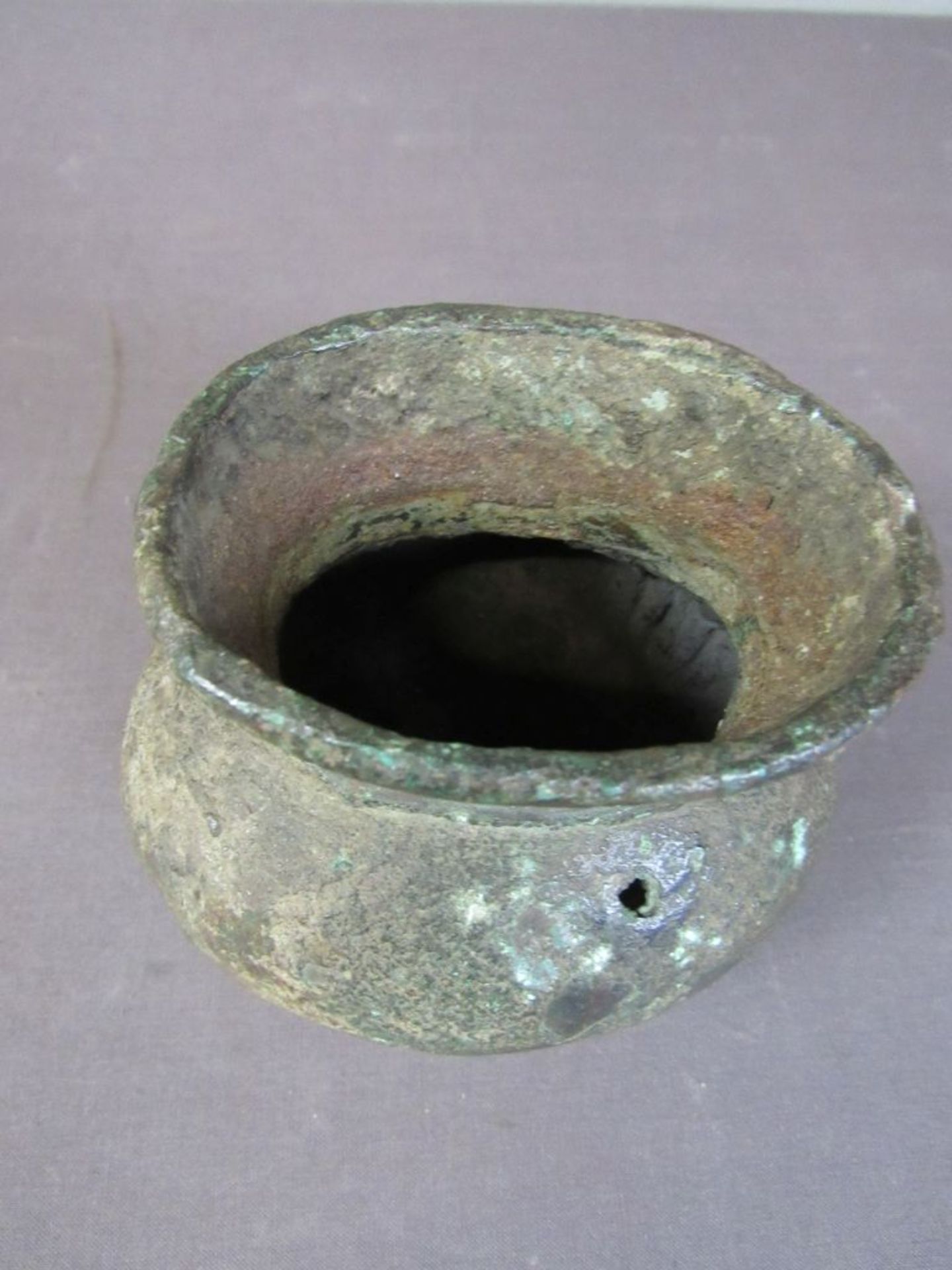 Archaische Bronzevase Bodenfund China - Bild 3 aus 5