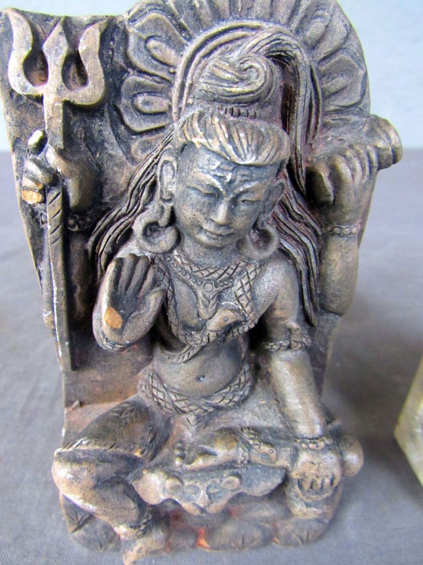 Zwei antike hinduistische Gottheiten - Bild 3 aus 6