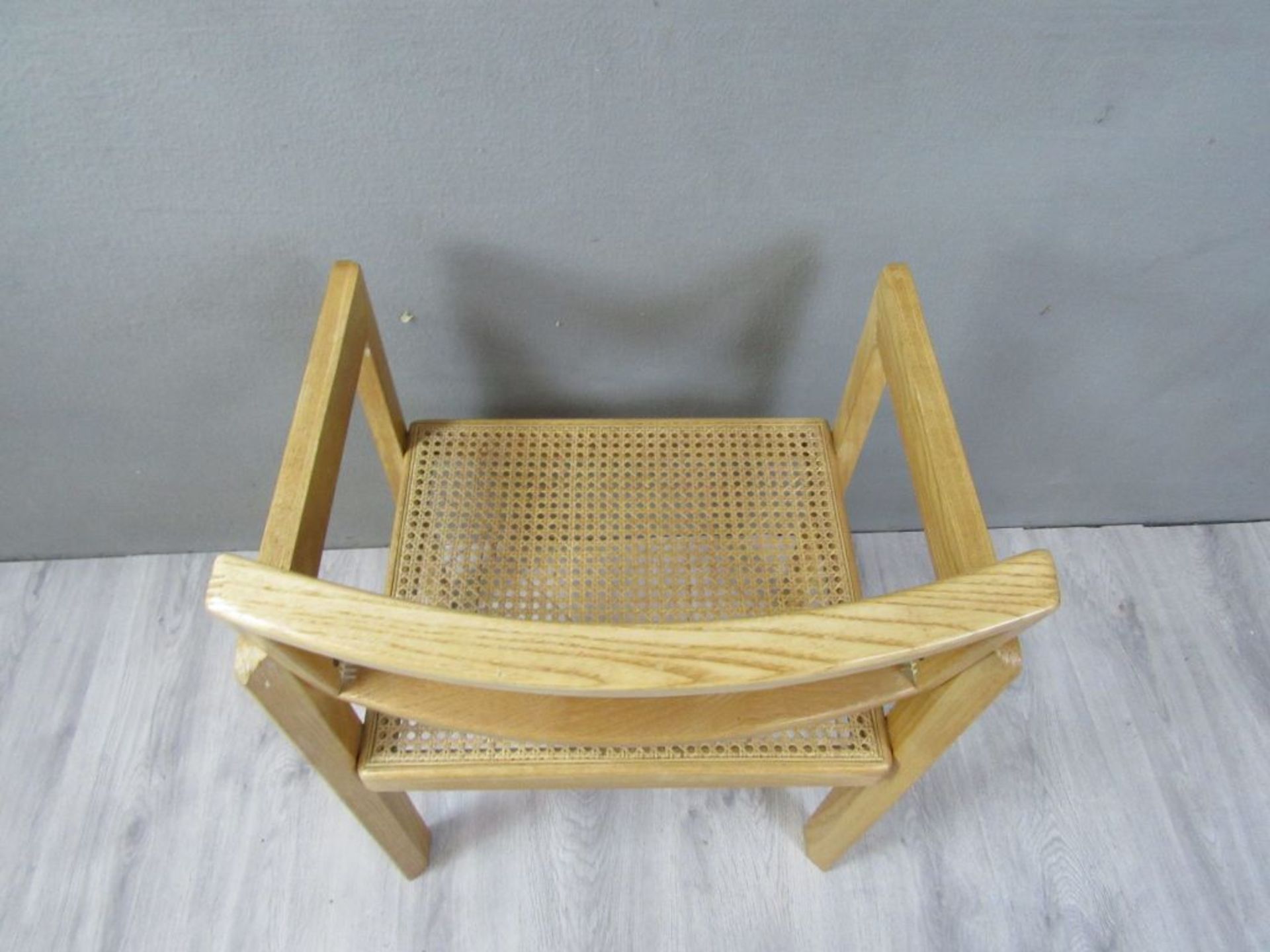 Moderner Stuhl mit Wiener Geflecht - Bild 6 aus 7