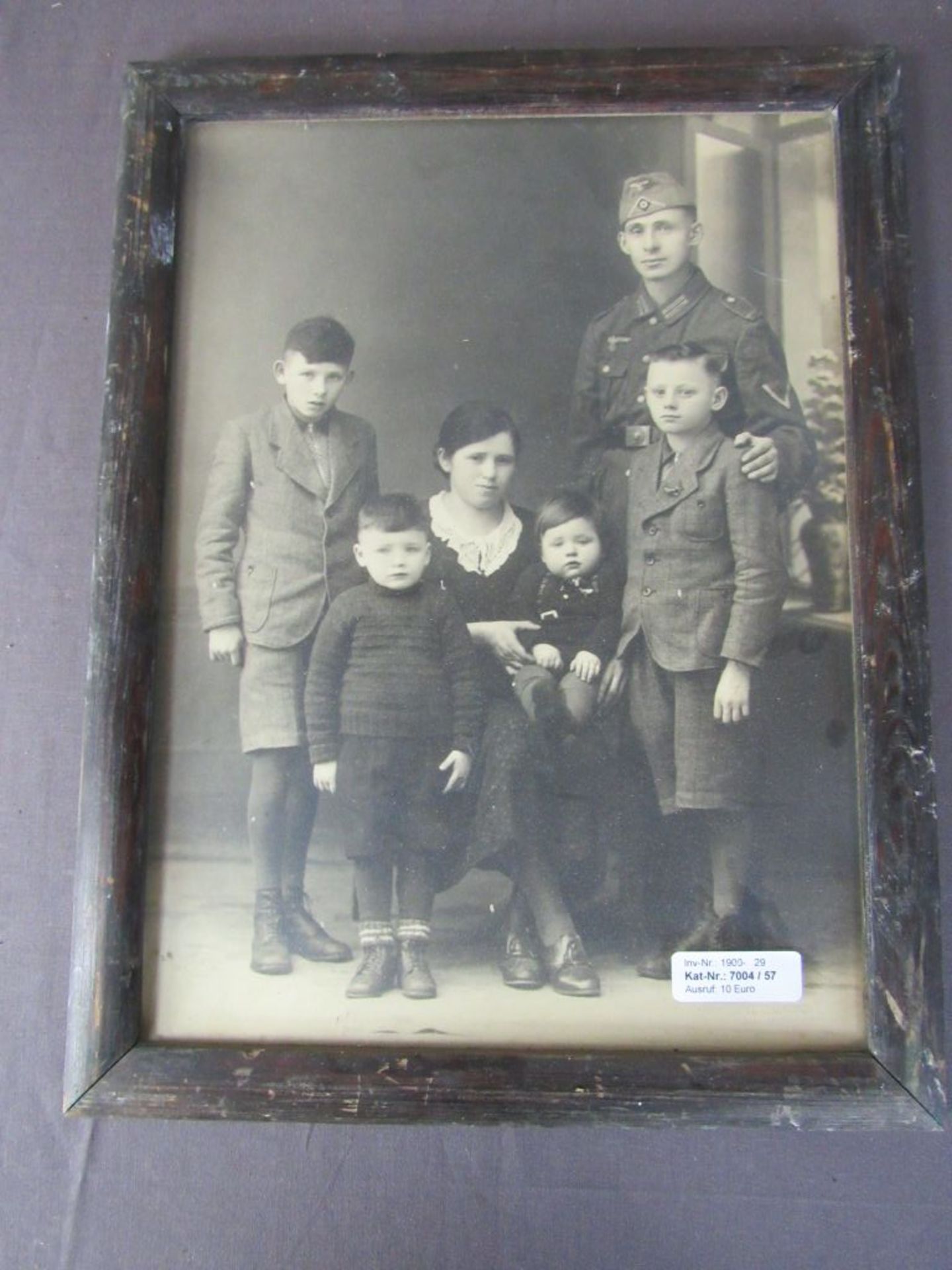 3. Reich Familienfoto eines Gefreiten - Image 2 of 6
