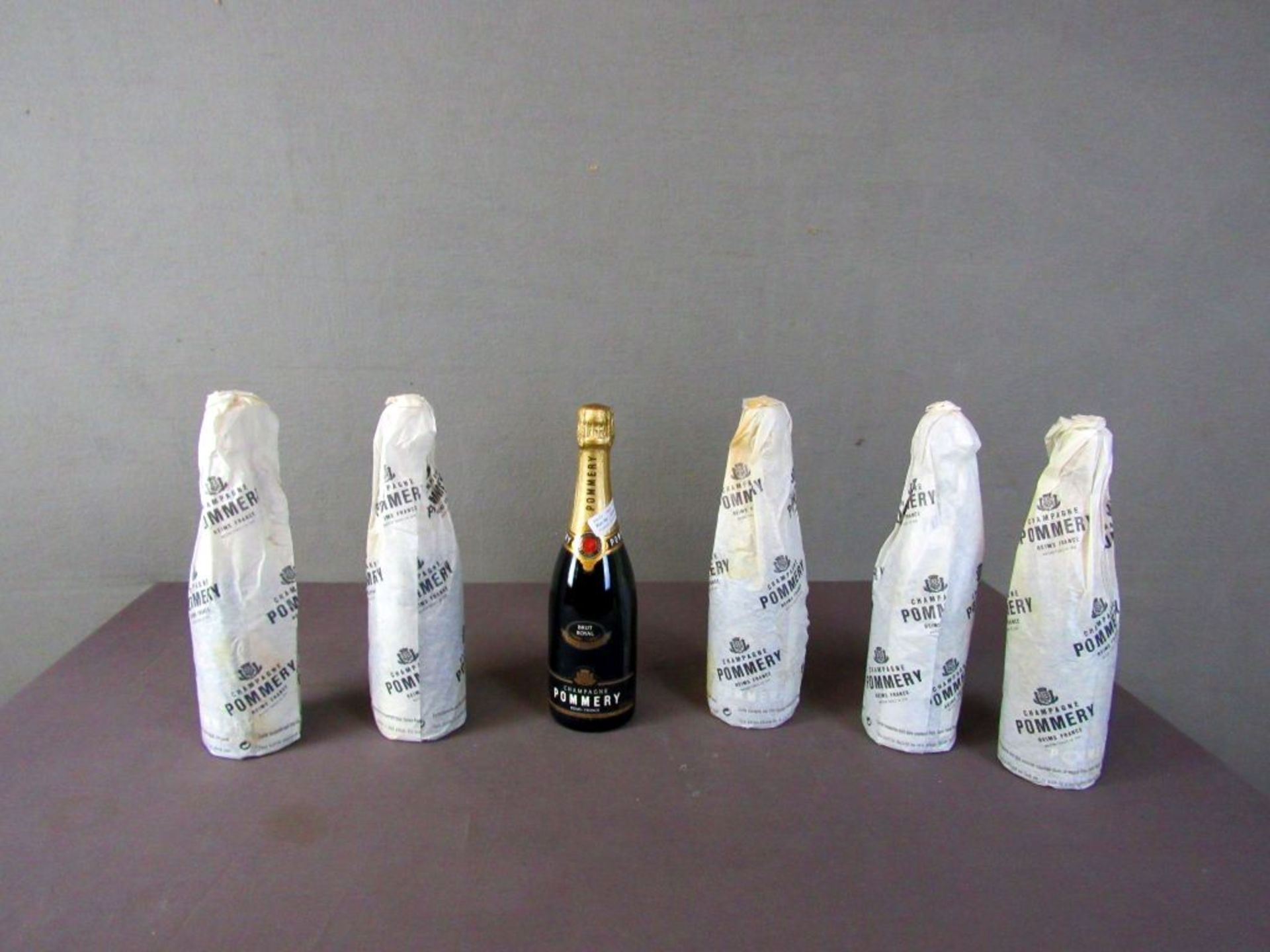 6 Flaschen Champagner Pommery