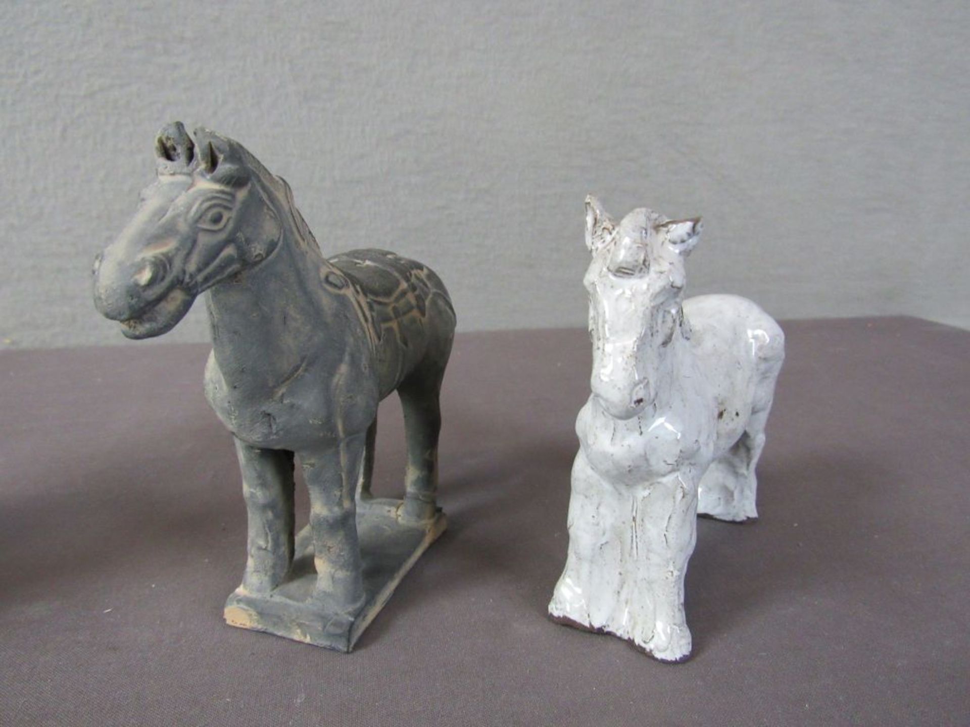 Drei Figuren Keramik Pferde und - Image 7 of 8