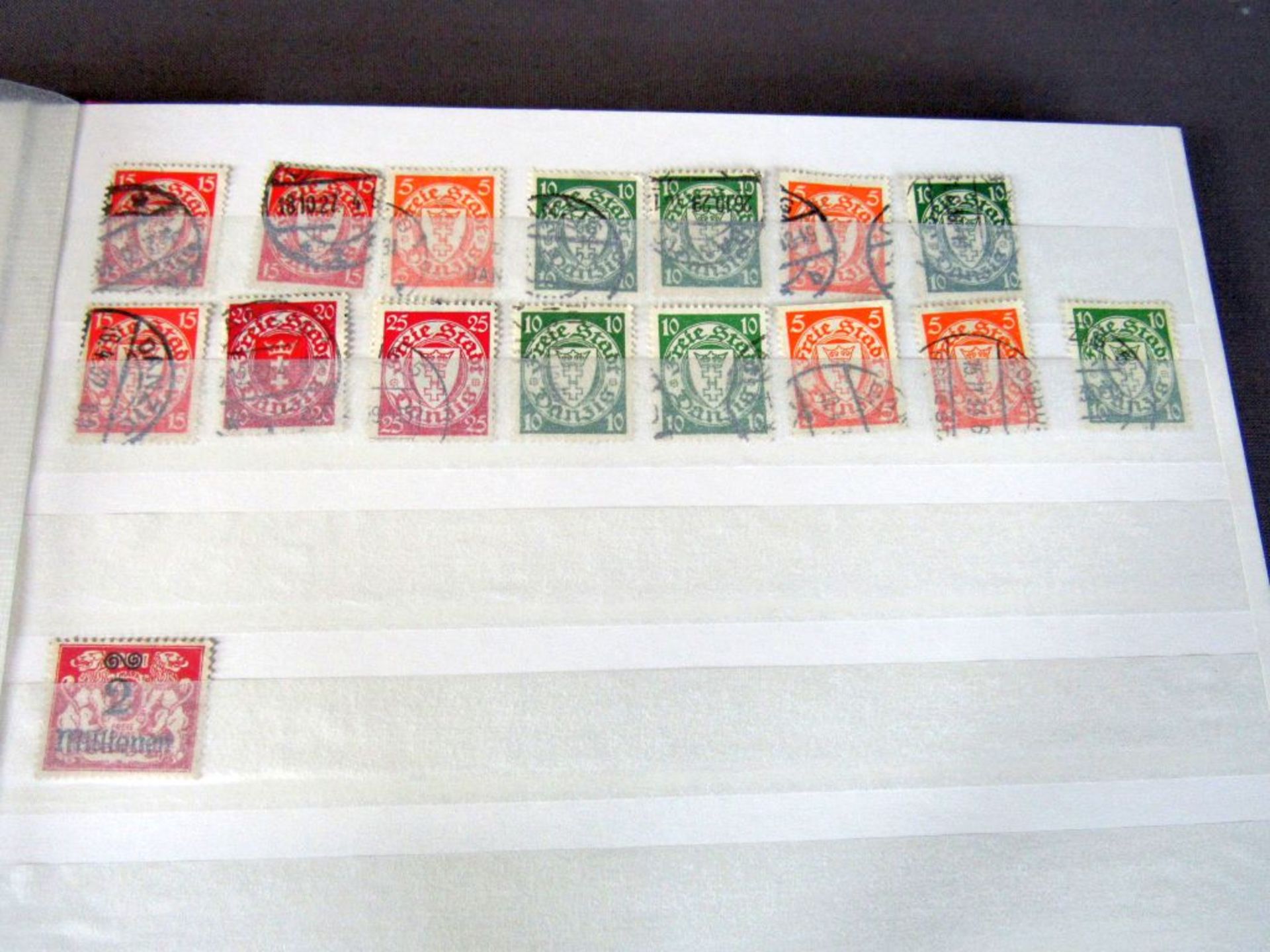 Prall gefülltes Briefmarkenalbum 1. - Image 12 of 12