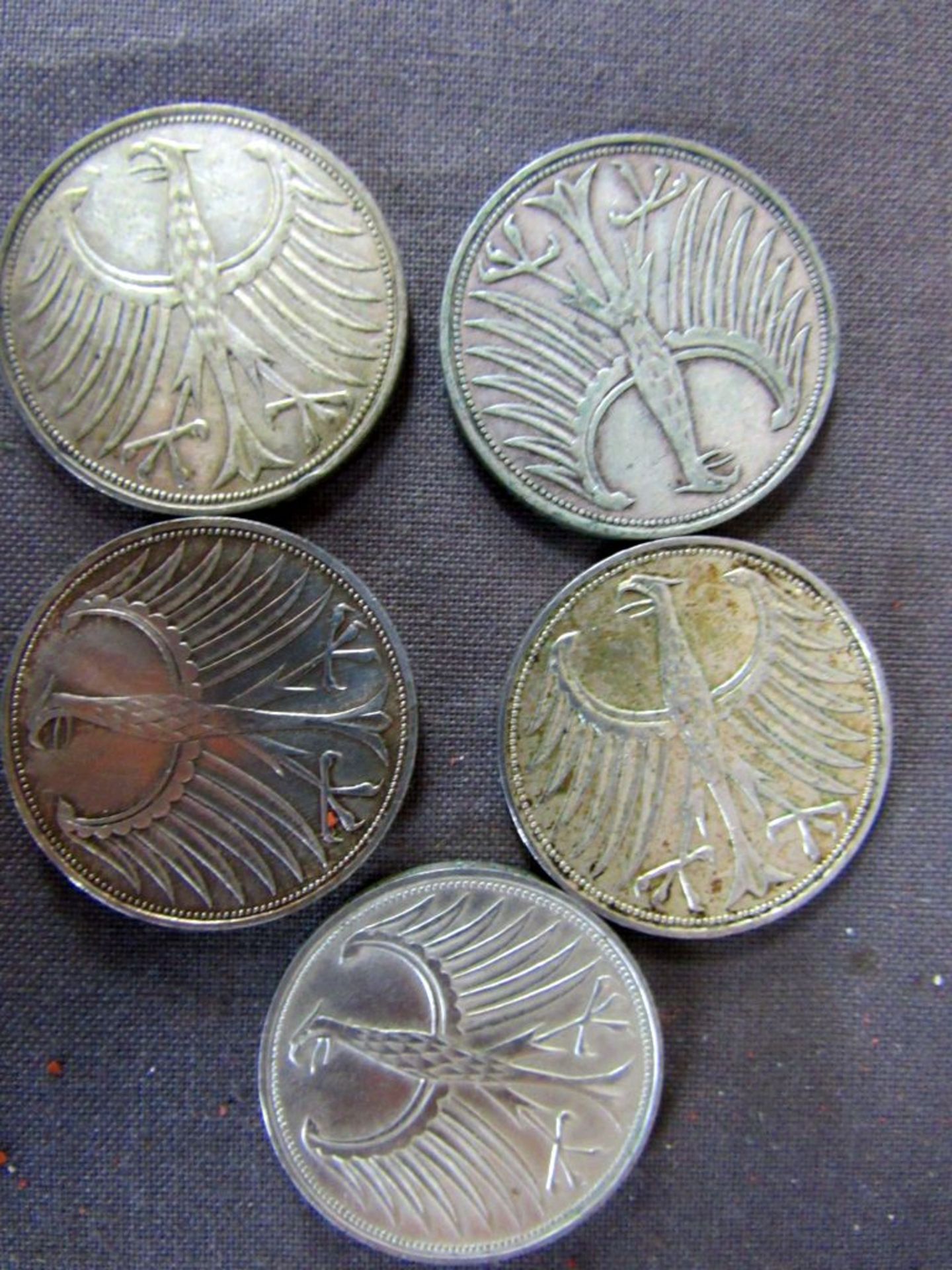 Fünf DM-Stücke + eine DDR Münze 5 - Image 5 of 5