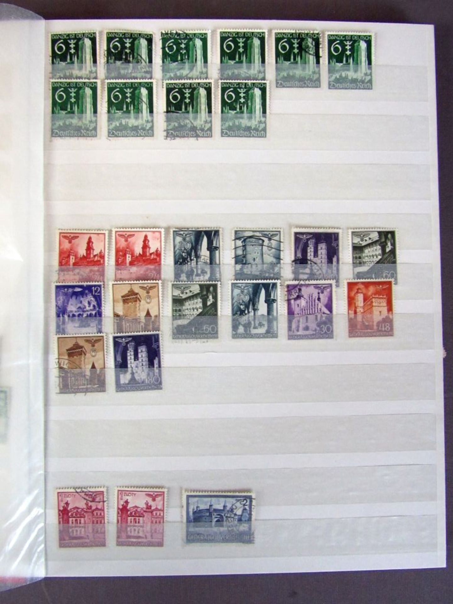 Prall gefülltes Briefmarkenalbum 1. - Image 6 of 12