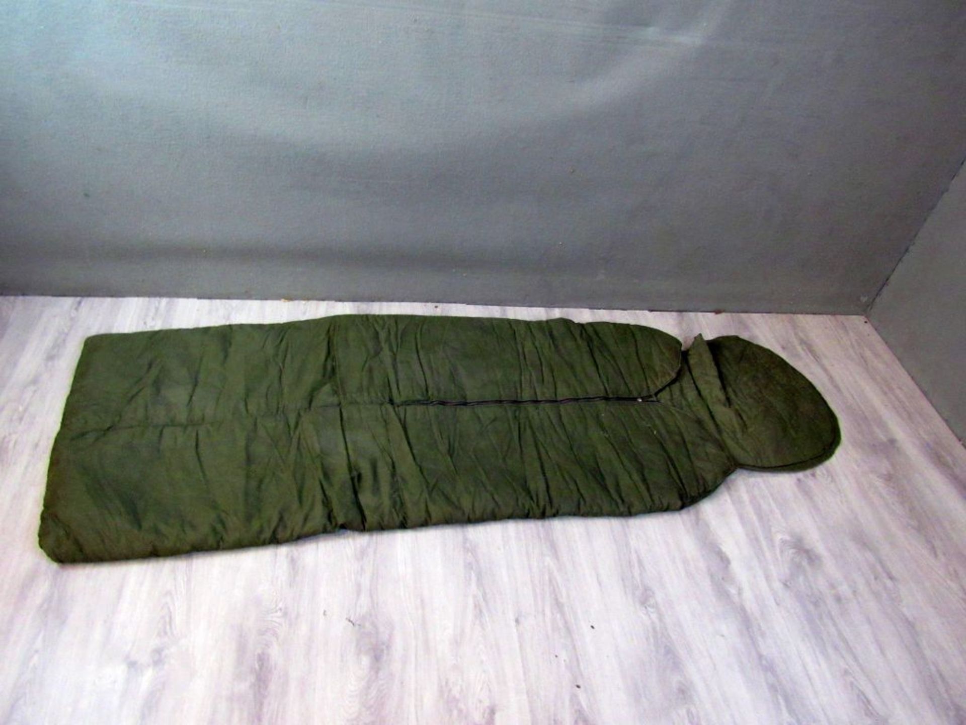 Militärischer Schlafsack - Bild 2 aus 5