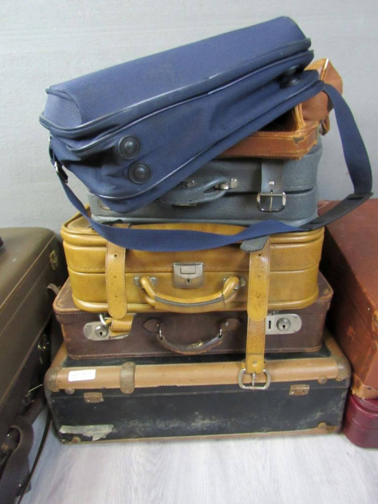 Großes Konvolut Vintage Koffer und - Image 2 of 6