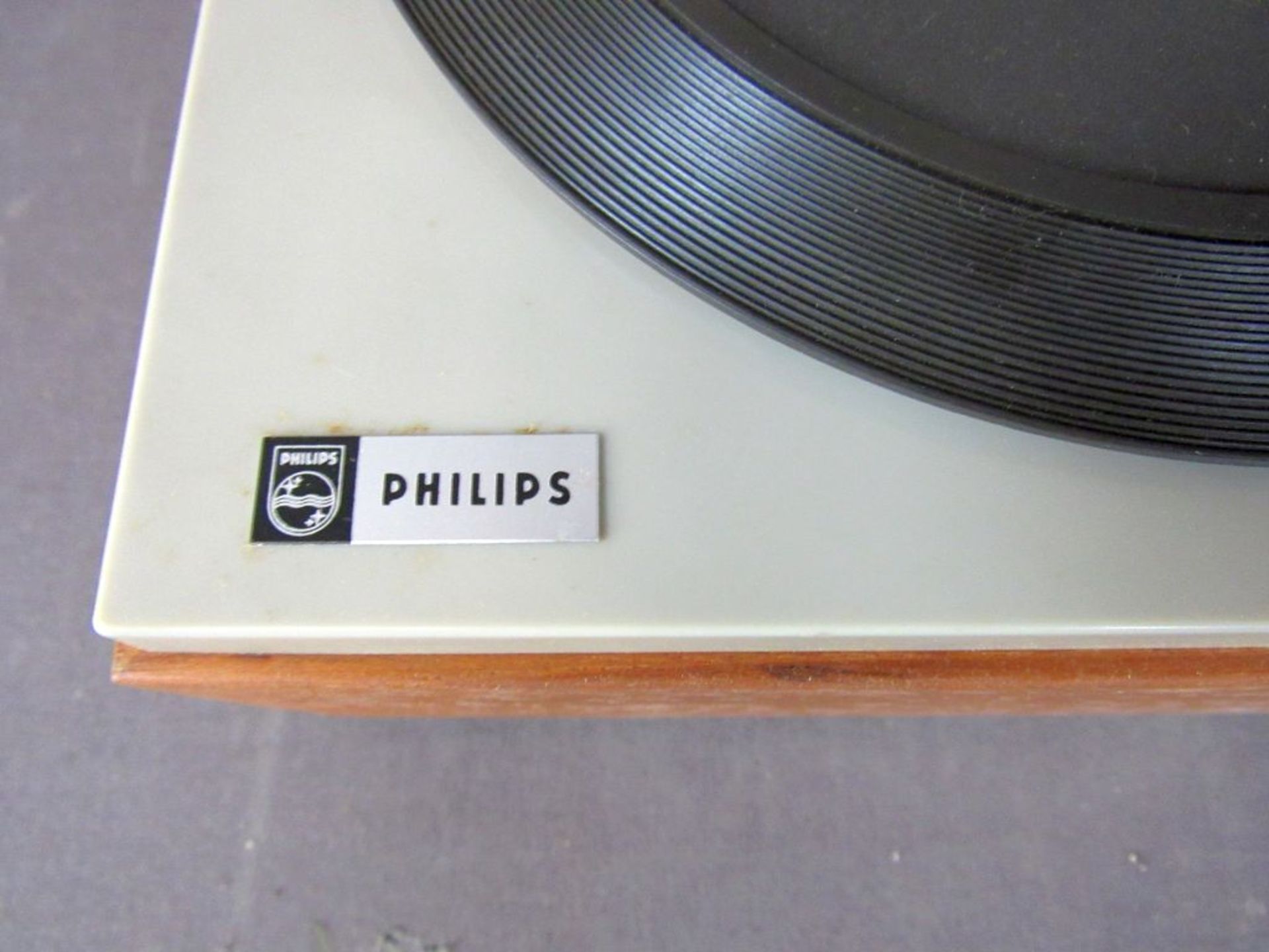 Kleiner Reiseplattenspieler Philips - Bild 5 aus 7