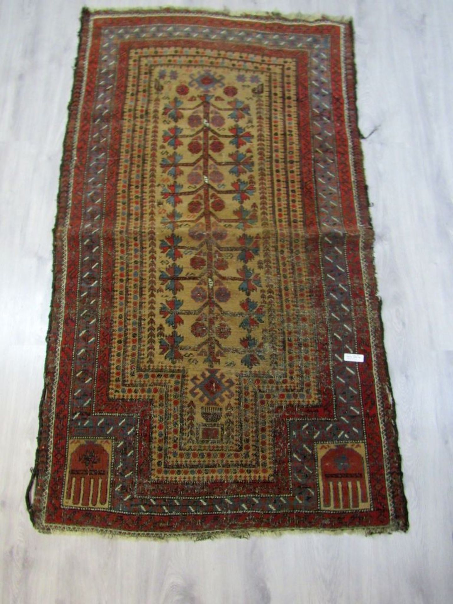 Antiker Teppich handgeknüpft Orient