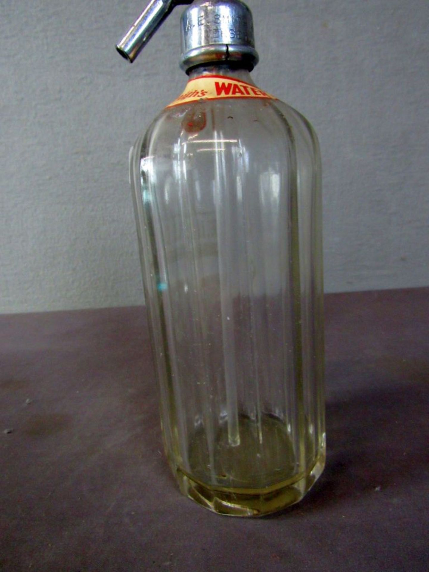 Antiker Sodaspender Glas mit Ätzung - Bild 5 aus 6