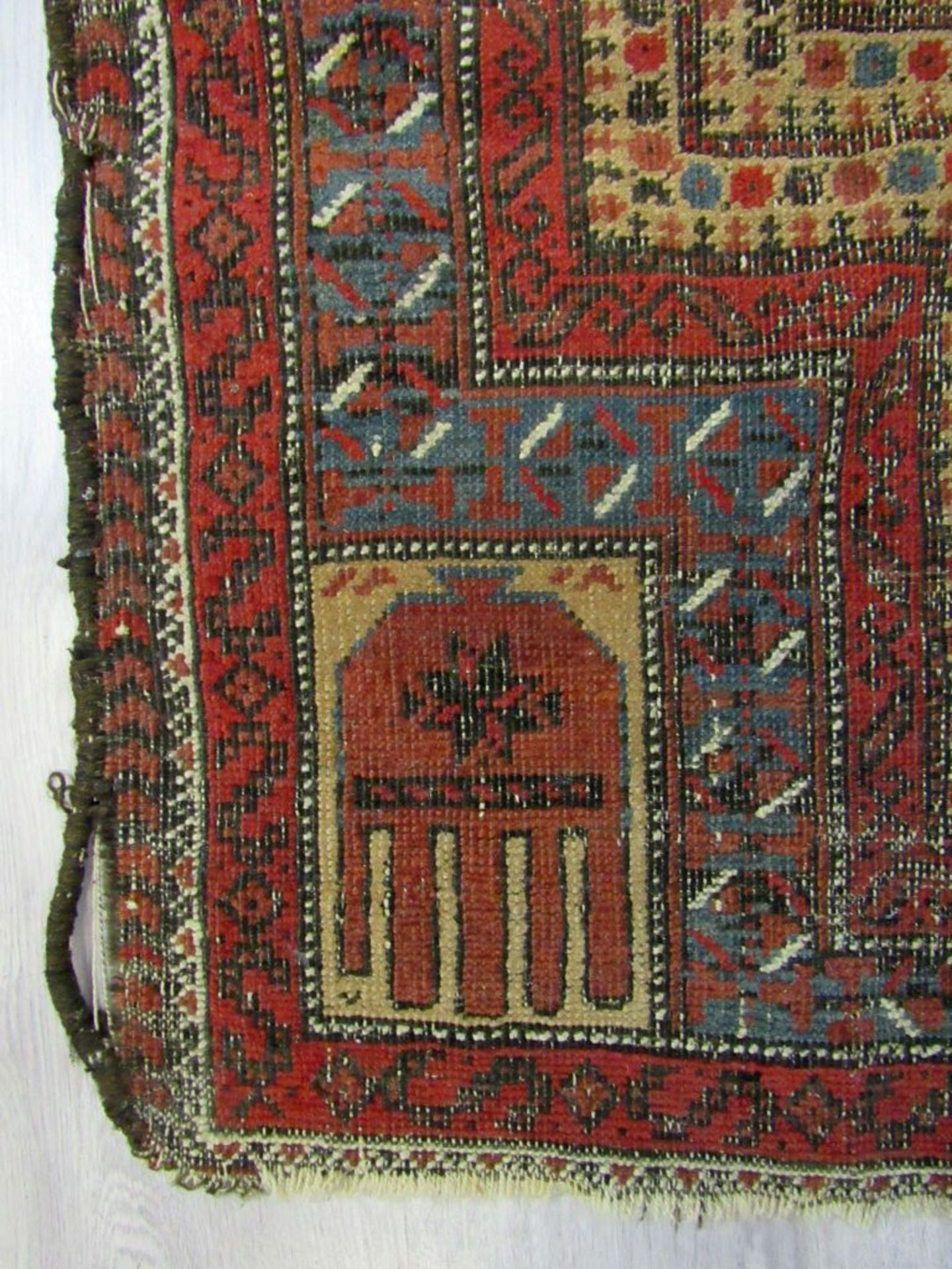Antiker Teppich handgeknüpft Orient - Bild 8 aus 8