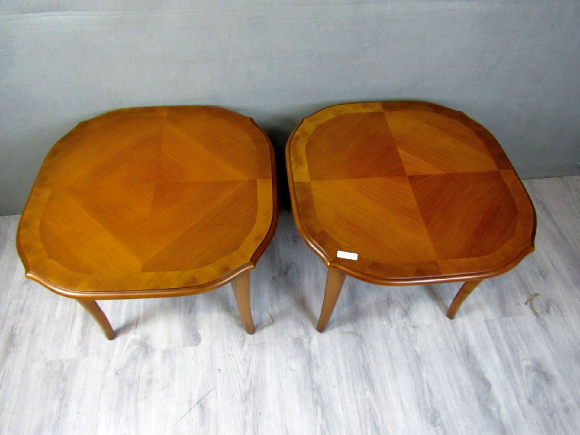 Zwei Tische Kirschholz hochwertig - Bild 2 aus 7