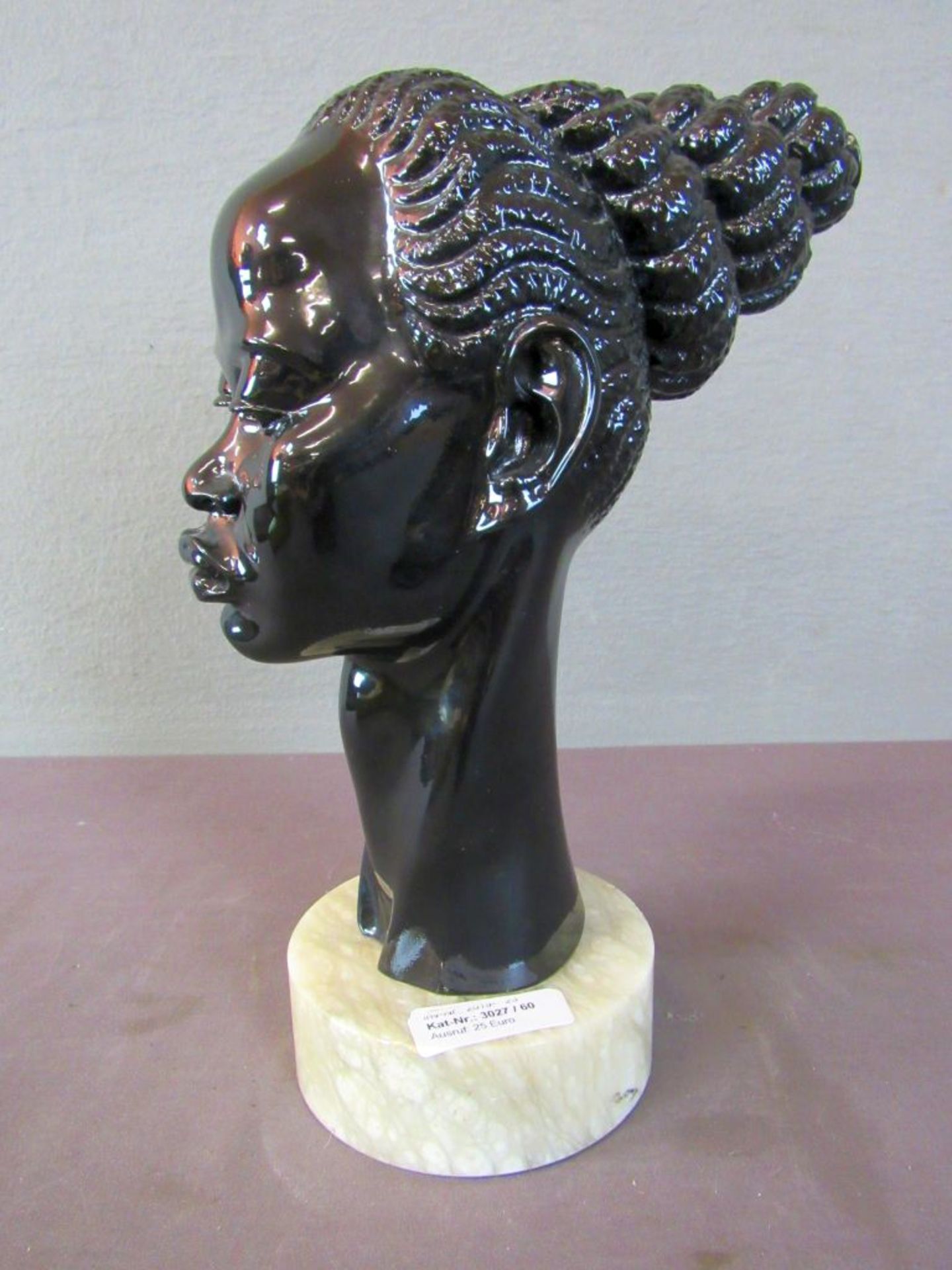 Skulptur Afrikanerin signiert Höhe 34 - Image 4 of 7