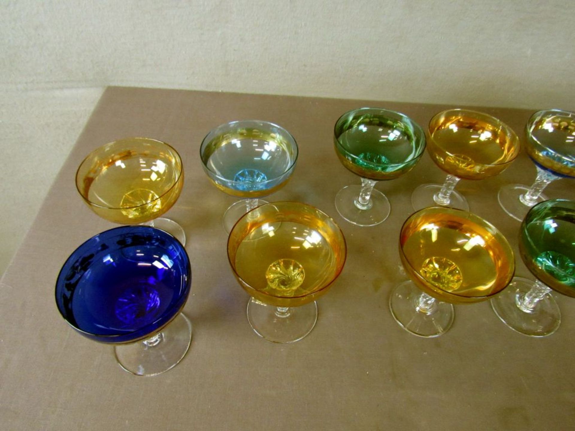 Champagnerschalen farbenfroh 16 - Image 3 of 7