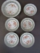 Antiker Durchbruchteller mit