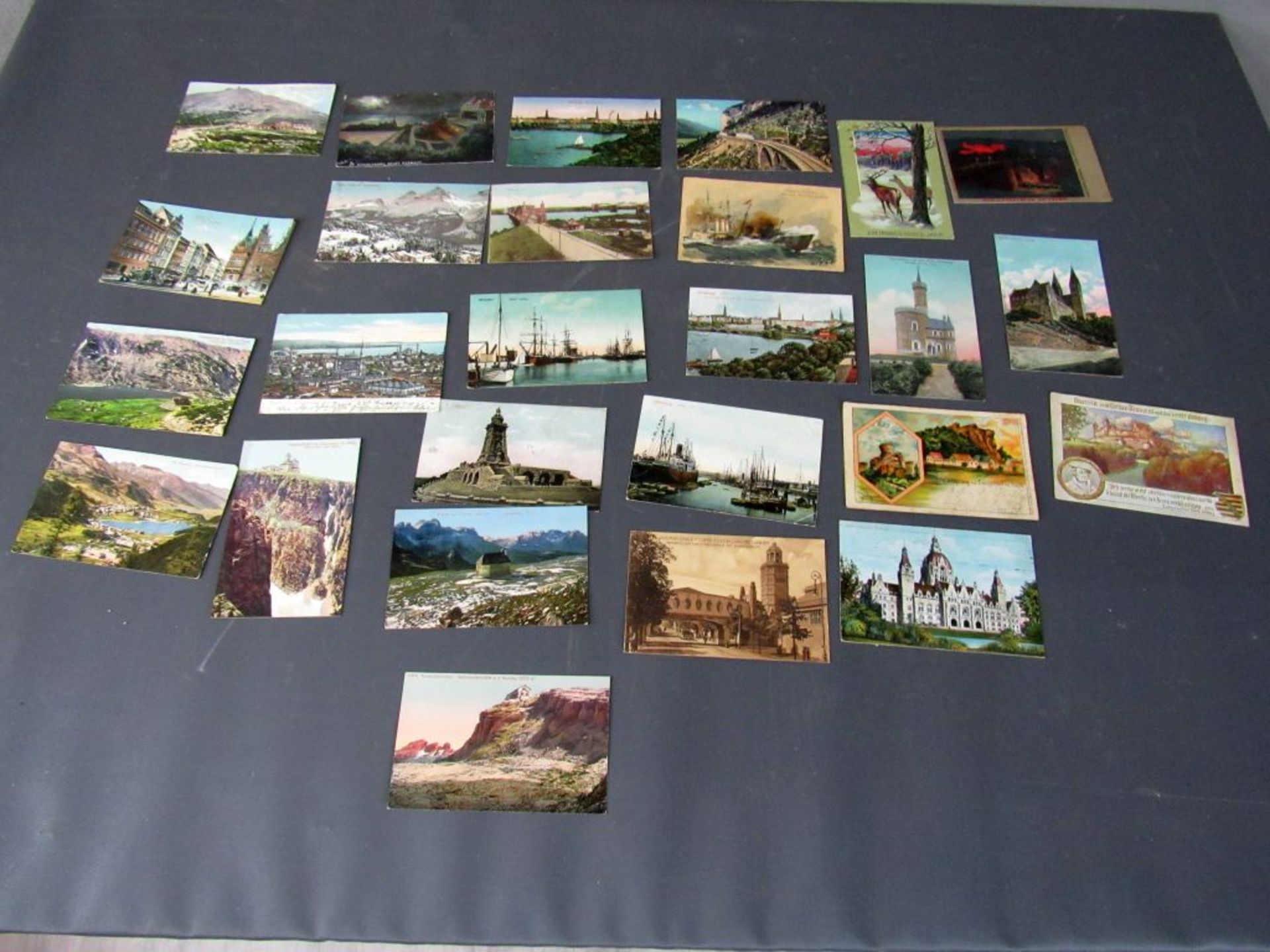 25 Farbige Postkarten vor Krieg bis