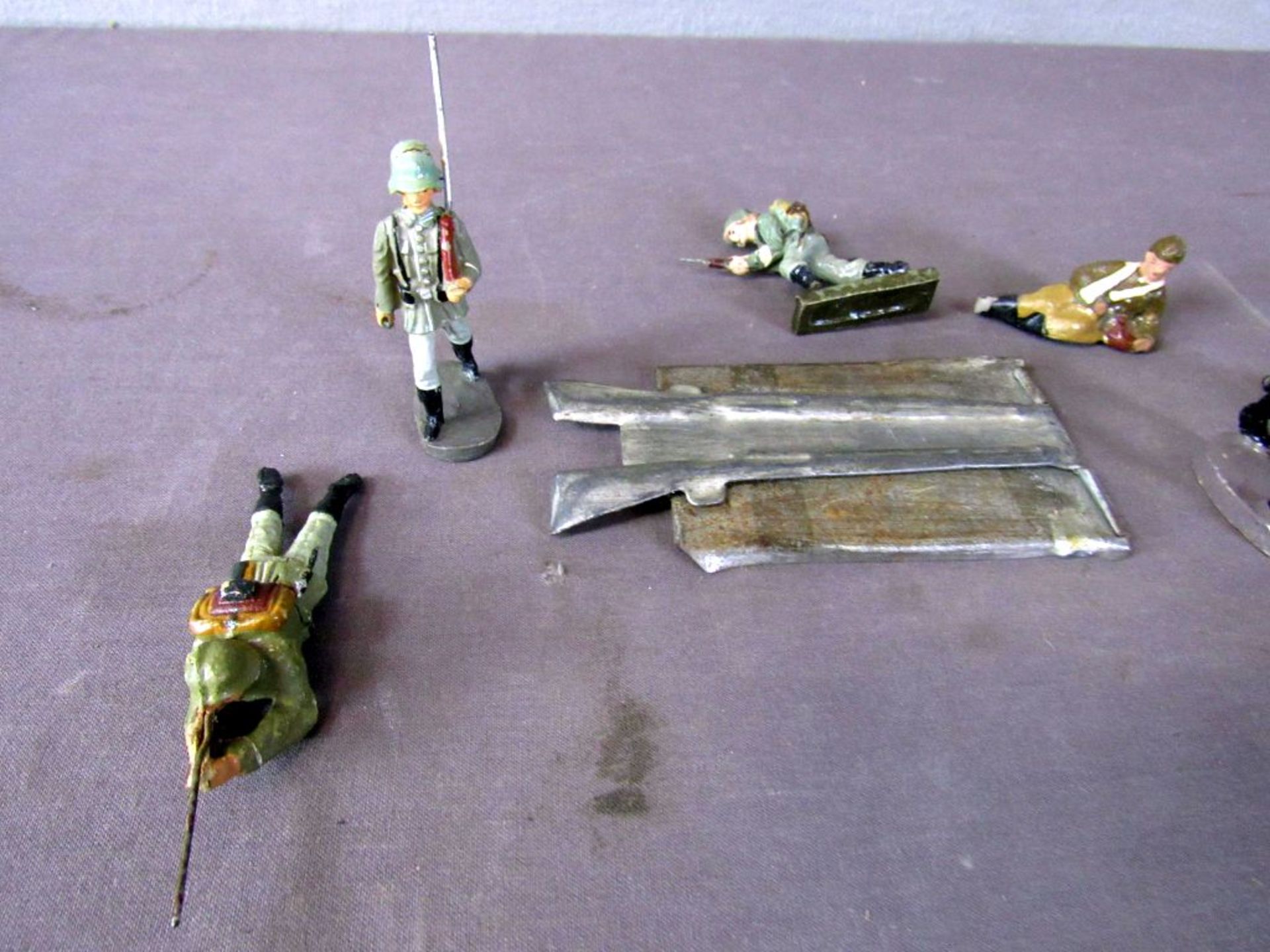 Große Spielzeugsoldaten 3.Reich + - Image 3 of 11