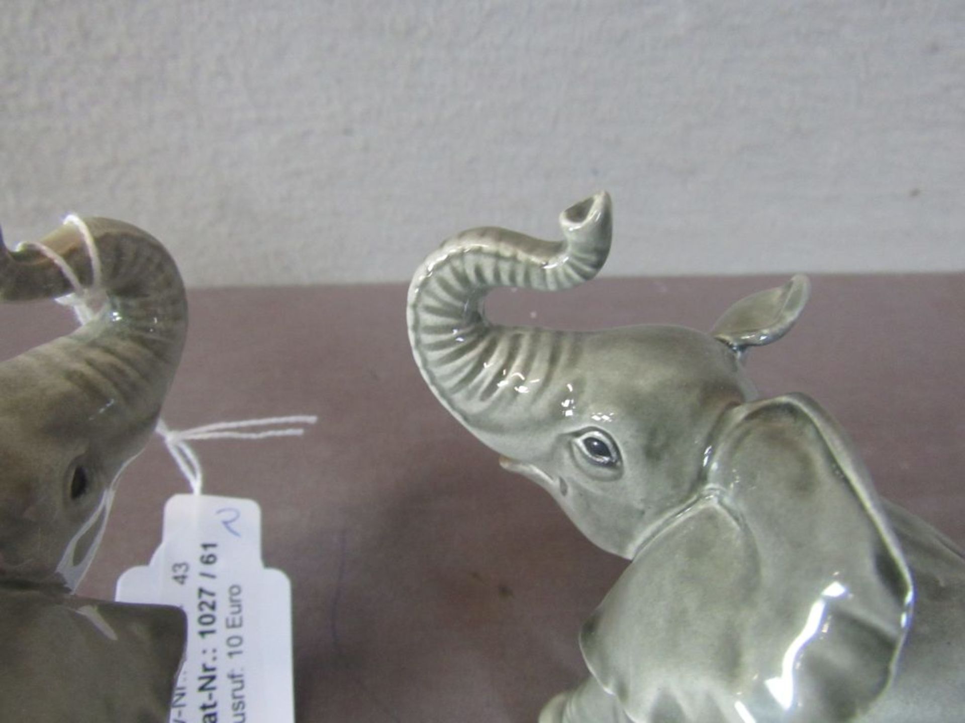 Zwei Porzellanfiguren Goebel Elefanten - Bild 4 aus 6