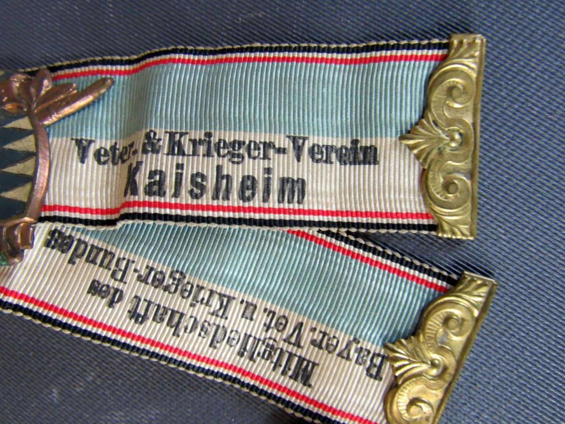 Zwei alte Veteranenabzeichen - Image 3 of 7
