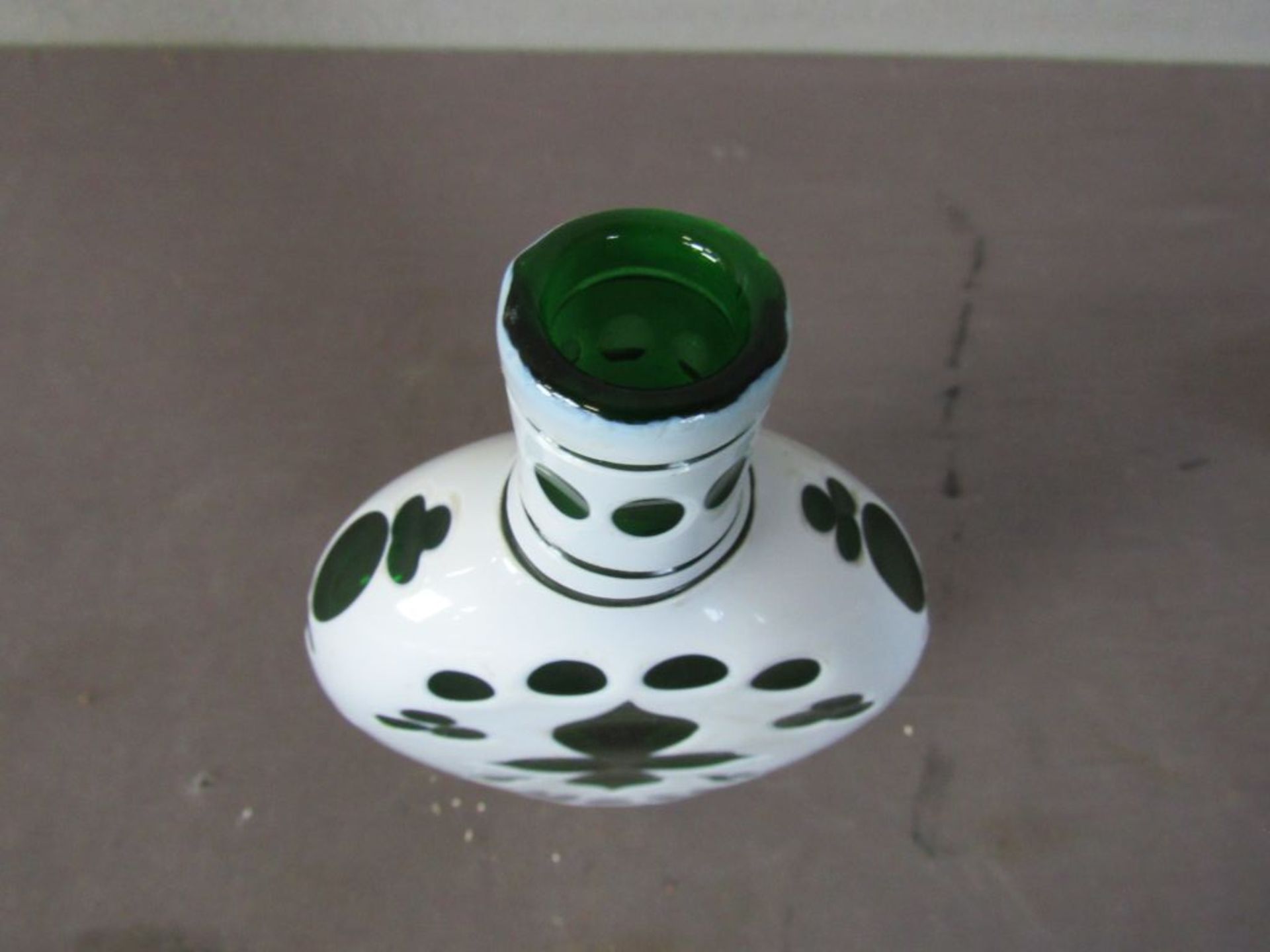 Antike Reiseflasche Grünglas weiß - Bild 4 aus 5