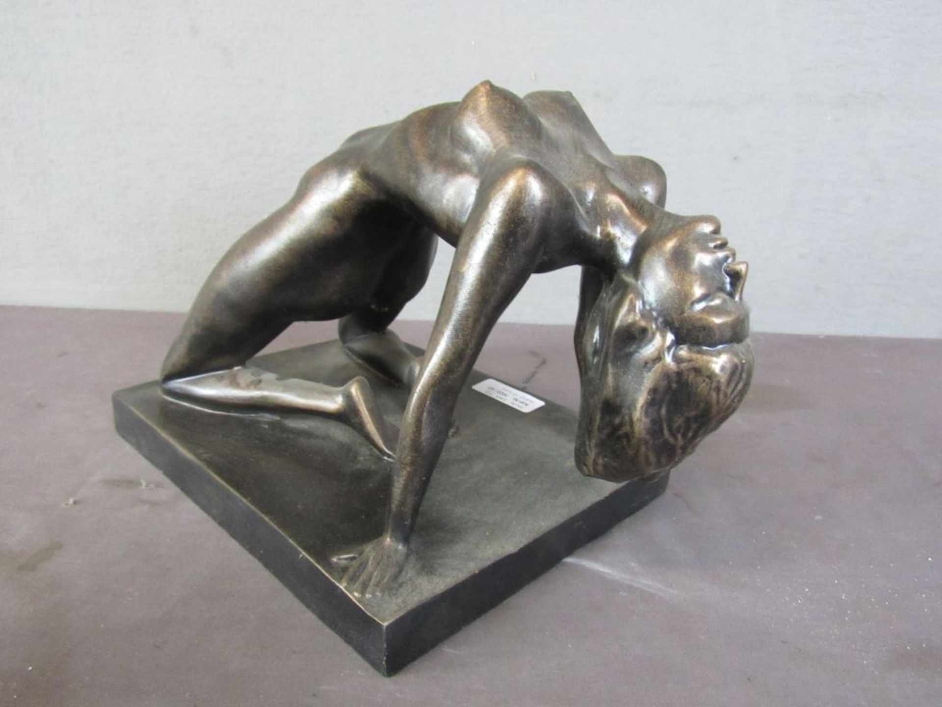 Bronzeskulptur weibliche Aktszene - Image 5 of 6