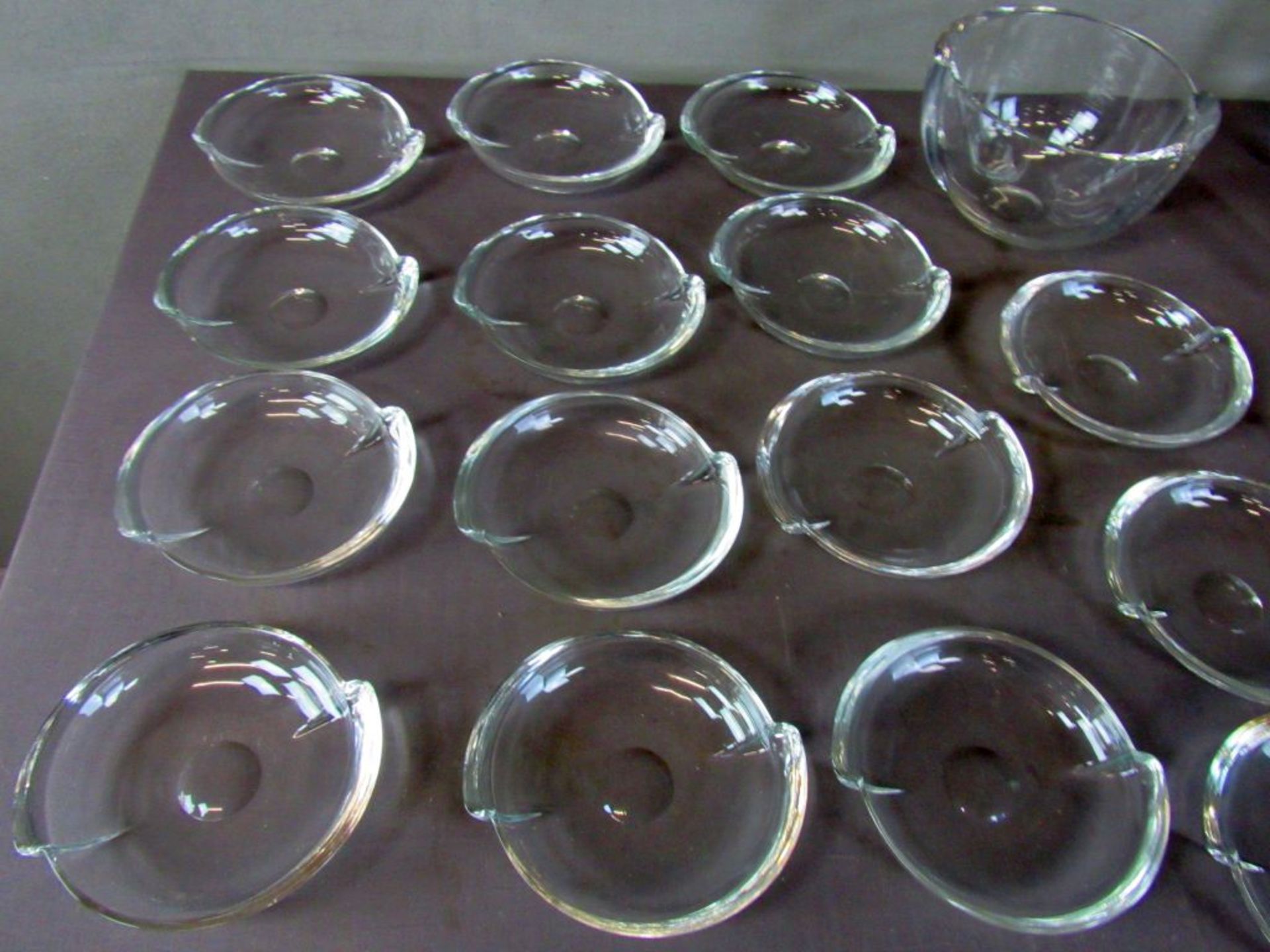 Umfangreiche Kristallglasserie Schalen - Image 2 of 6