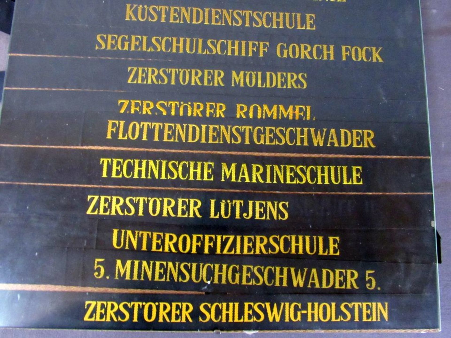 Konvolut Mützenbänder Marine - Image 4 of 5