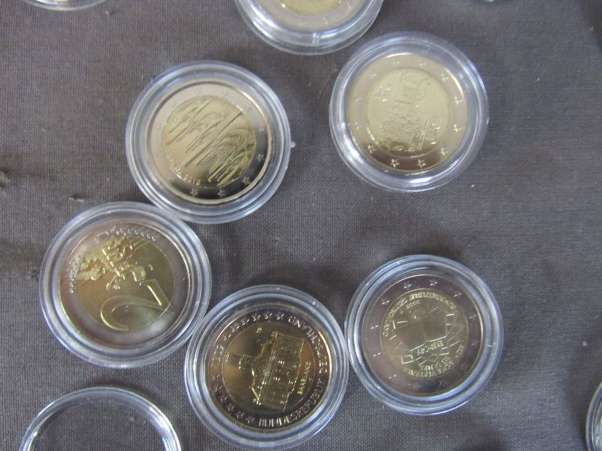 Interessantes Konvolut Münzen 2 Euro - Bild 8 aus 10