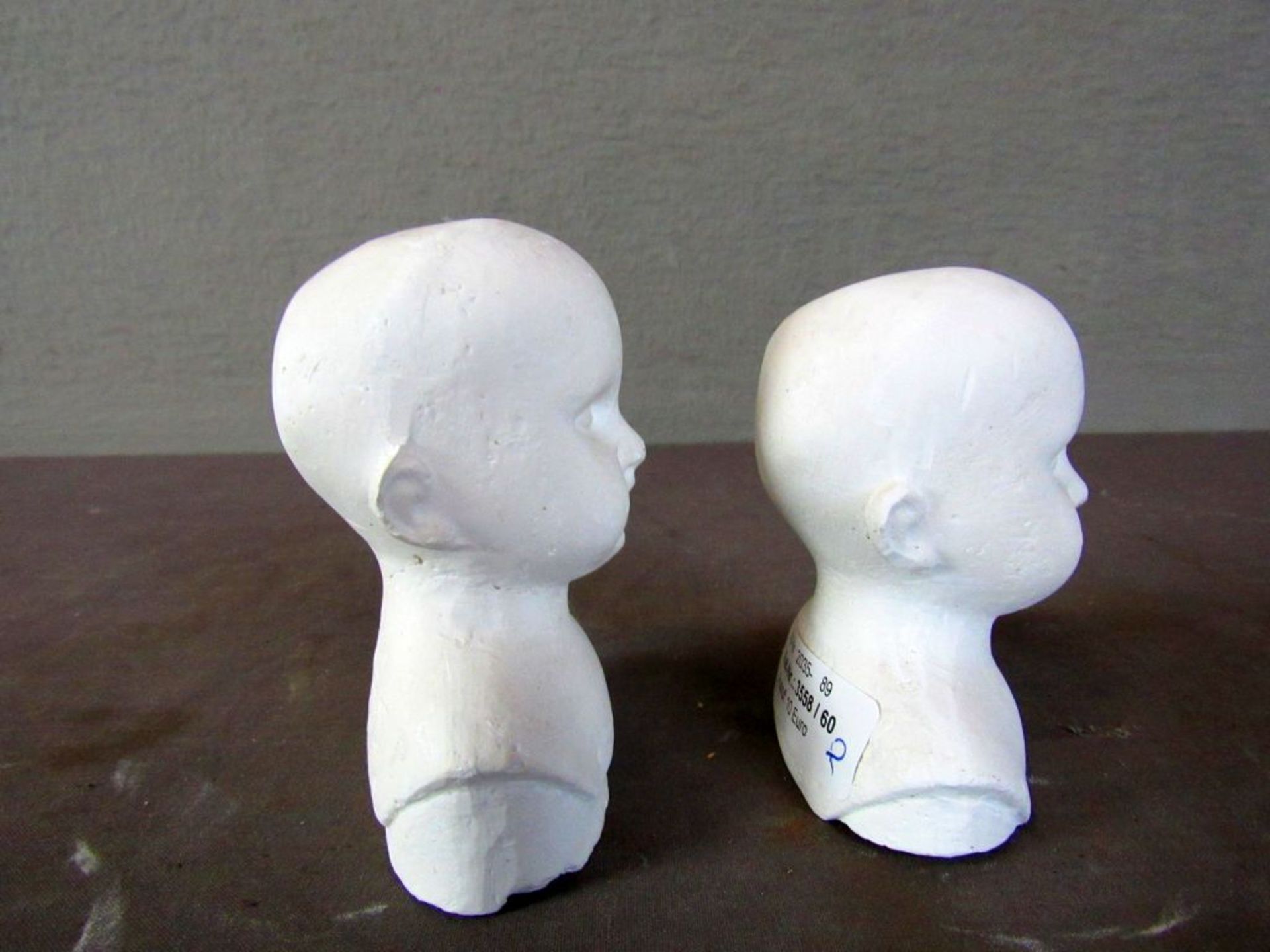 Zwei Puppenköpfe 9,5cm - Image 4 of 6