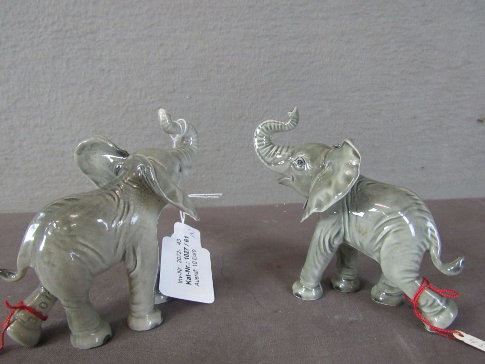 Zwei Porzellanfiguren Goebel Elefanten - Bild 3 aus 6
