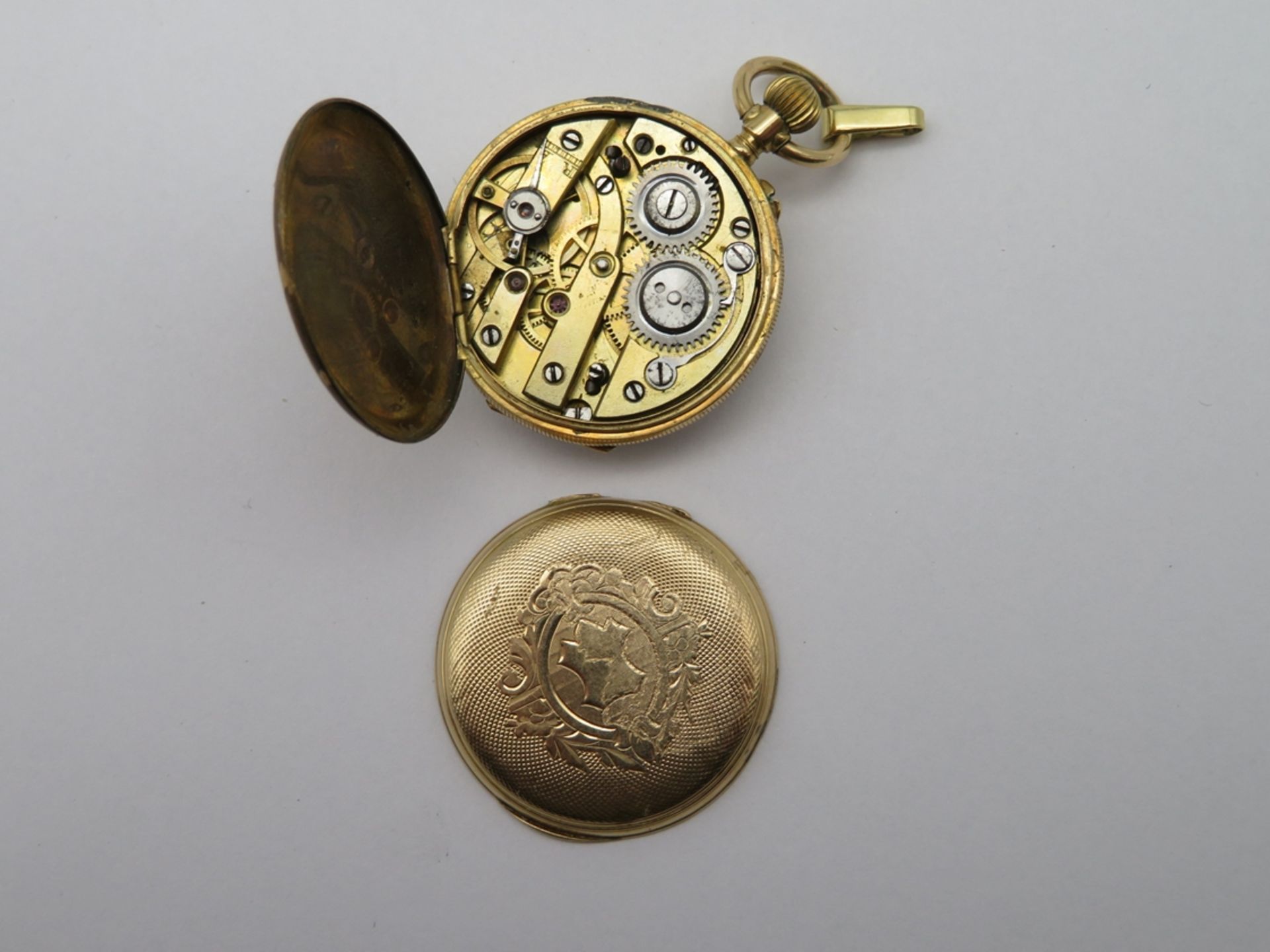 Damen-Hängeuhr, 19. Jahrhundert, Gehäuse 585er Gelbgold, gepunzt, brutto 21 g, Kronenaufzug, defekt - Image 3 of 3