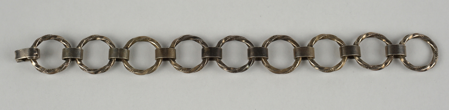 Silberarmband mit Ringen, 835er Silber, Gew.33,1g
